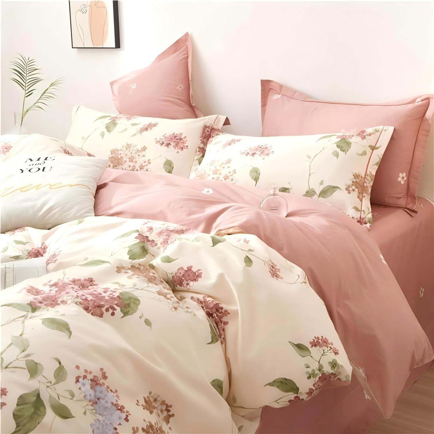 All-Season White with Pink Flowers King Comforter Sets, 3 Pieces Chic Garden Style Reversible Bedding Sets for Adults All Season - All-Season Down Alternative Comforter Insert Detail