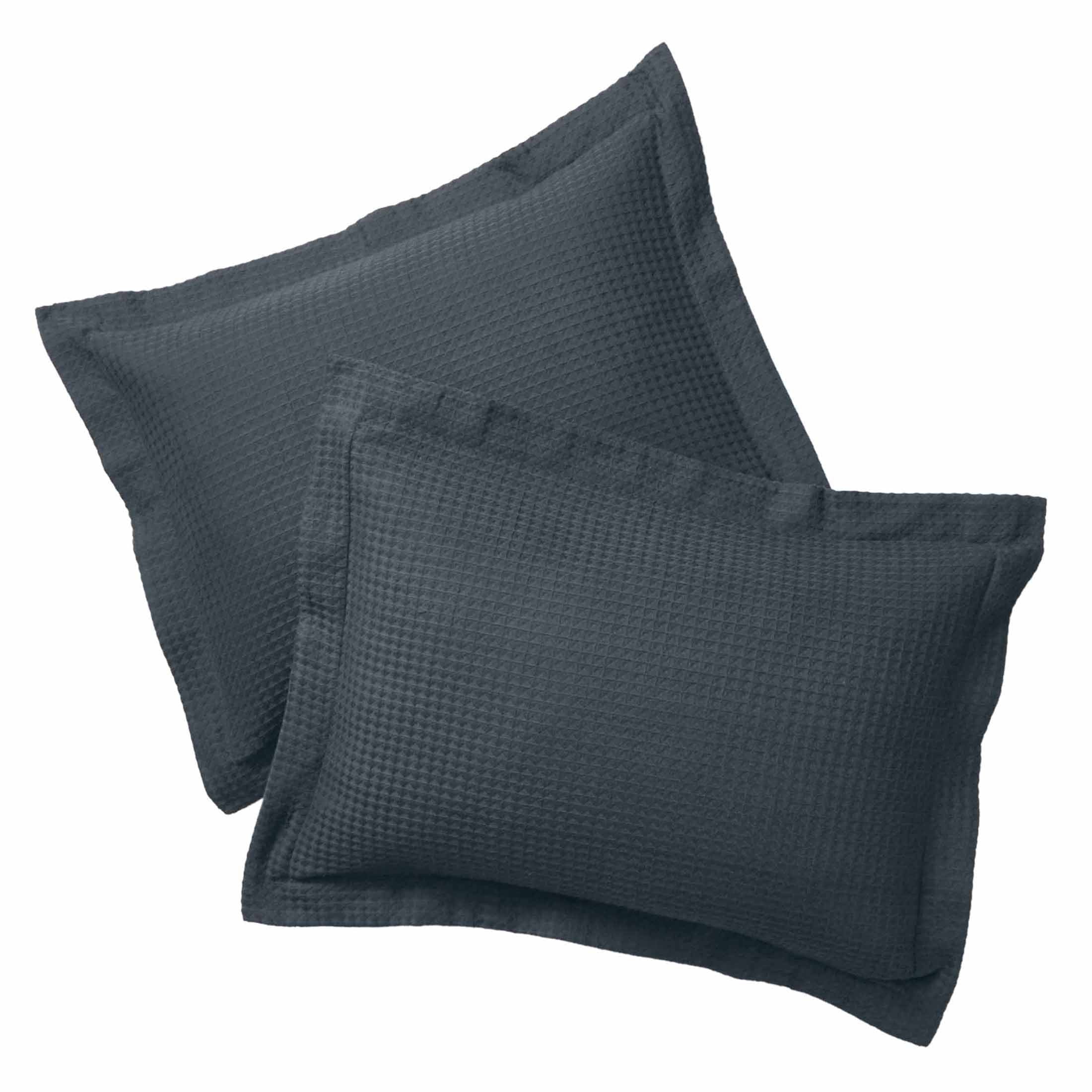 Fluffy Down Alternative 3-Piece Grey Waffle Comforter Set, Adult Full/Queen - Luxurious Quilted Duvet Cover Set Detail