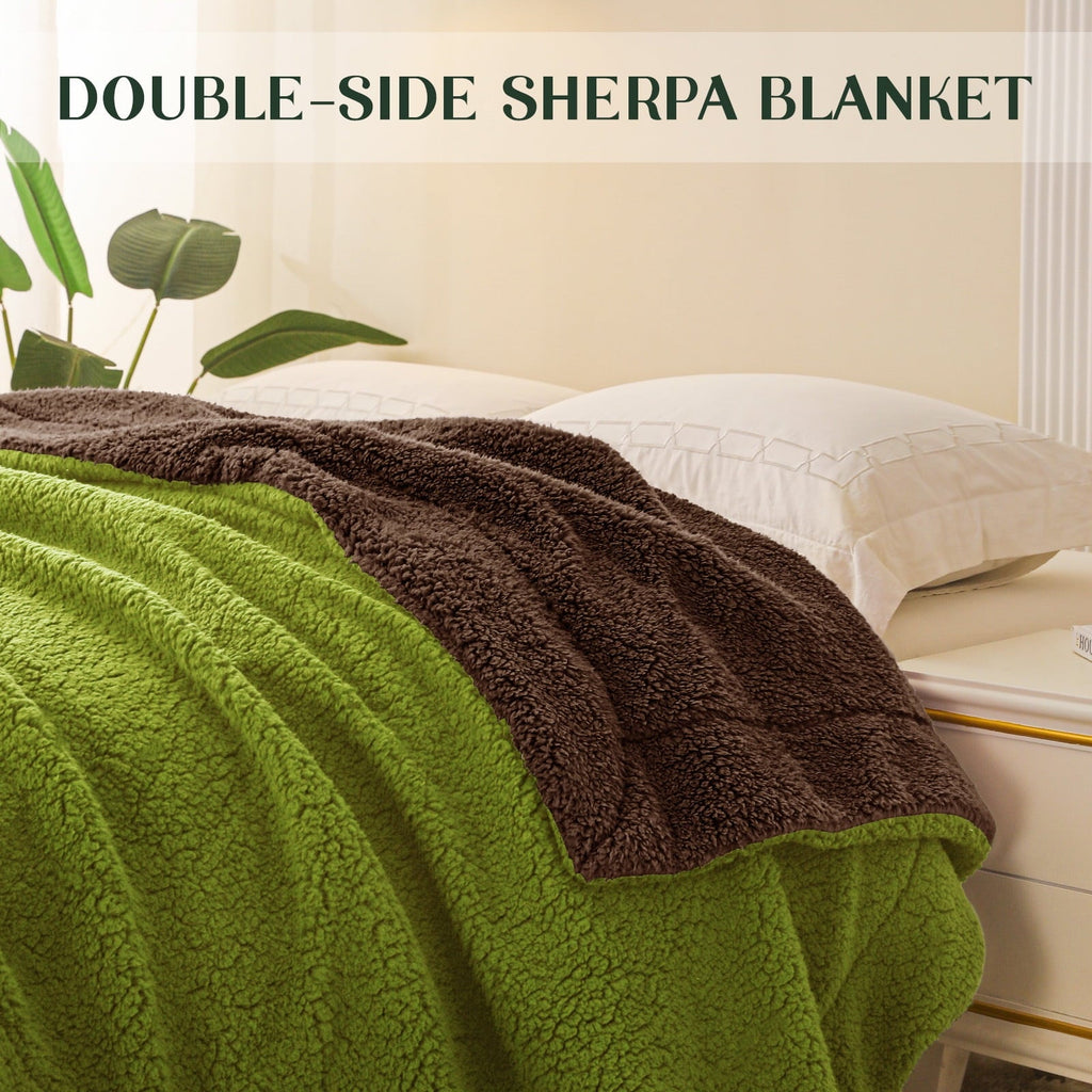 Lightweight Warm Reversible Sherpa Fleece Throw Blanket for Couch, Soft Plush Blanket for Bed Sofa, Warm Fluffy Blankets for All Seaso... - Super Soft Reversible Sherpa Flannel Blanket Detail