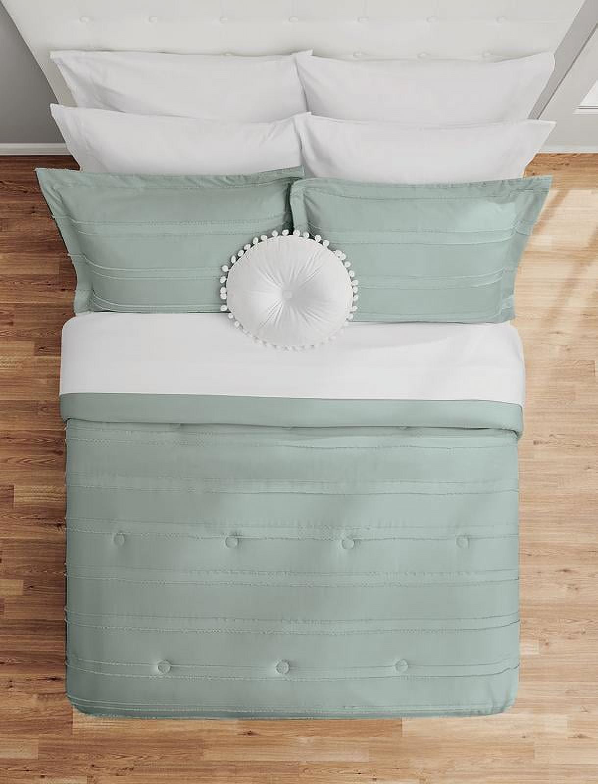 All-Season Mint 10 Piece Bed in a Bag Comforter Set with Sheets, Queen - Hypoallergenic Ultra-Fluffy Quilt for Winter Detail