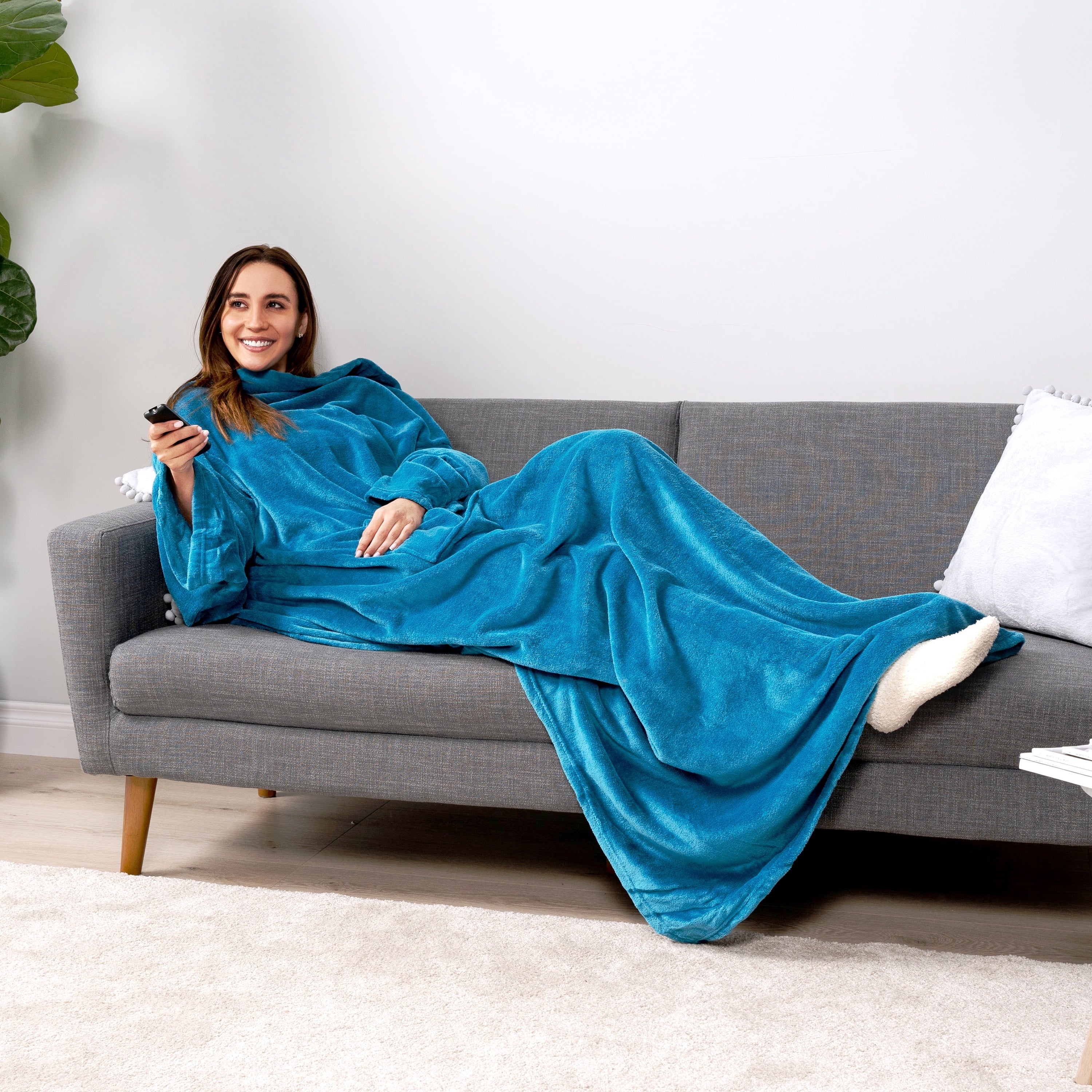 Lightweight Warm Wearable Blanket with Sleeves for Adult Women Men, Cozy Fleece Warm Wrap Throw Blanket with Arms, Pocket, Gifts for C... - Luxury Knitted Decorative Throw Blanket with Fringes Detail