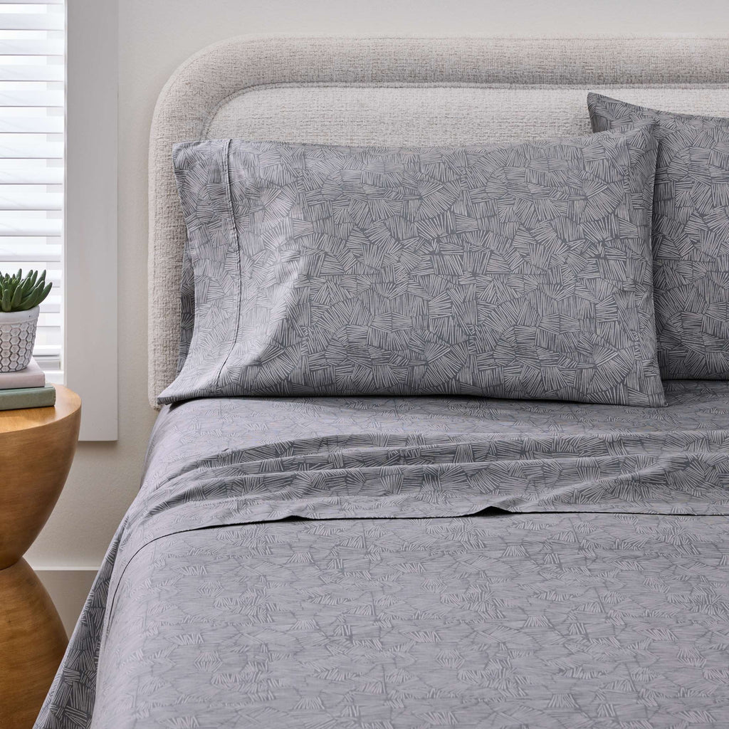 Premium Egyptian Cotton 300 Thread Count 4-Piece Cotton Percale Ziggy Geo Print Grey Bed Sheet Set, King - Premium Ultra-Soft Pillowcase Pair for Sleeping Detail