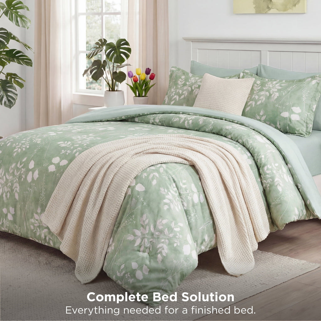 Fluffy Down Alternative Queen Comforter Set Sage Green, Bed in a Bag Queen Size Bedding, 7-Pieces Botanical Flowers Spring Comforter, Sheets,... - Luxurious Quilted Duvet Cover Set Detail