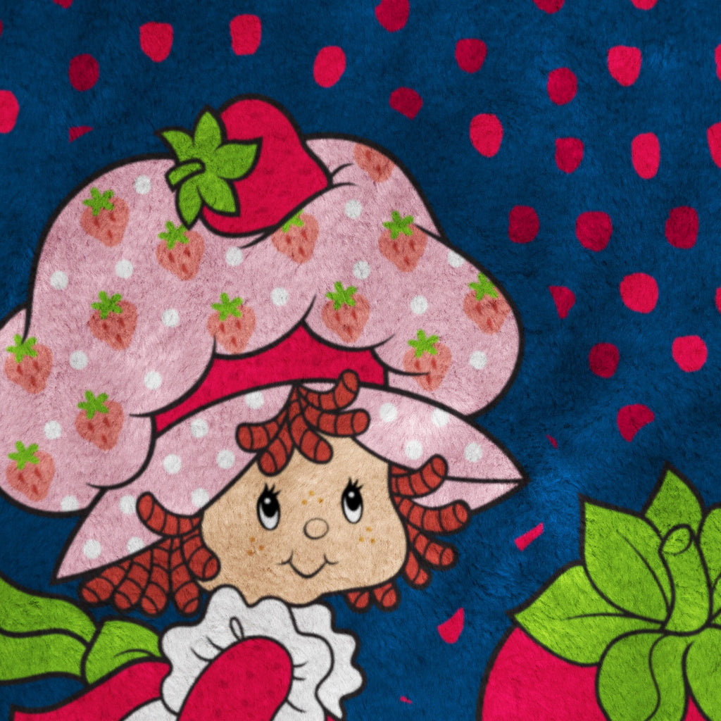Decorative Knitted Strawberry Shortcake Berry Meadows 46" x 60" Coral Fleece Throw Blanket, Kids, Polyester, Navy - Lightweight Plush Warm Blanket for All Seasons Detail