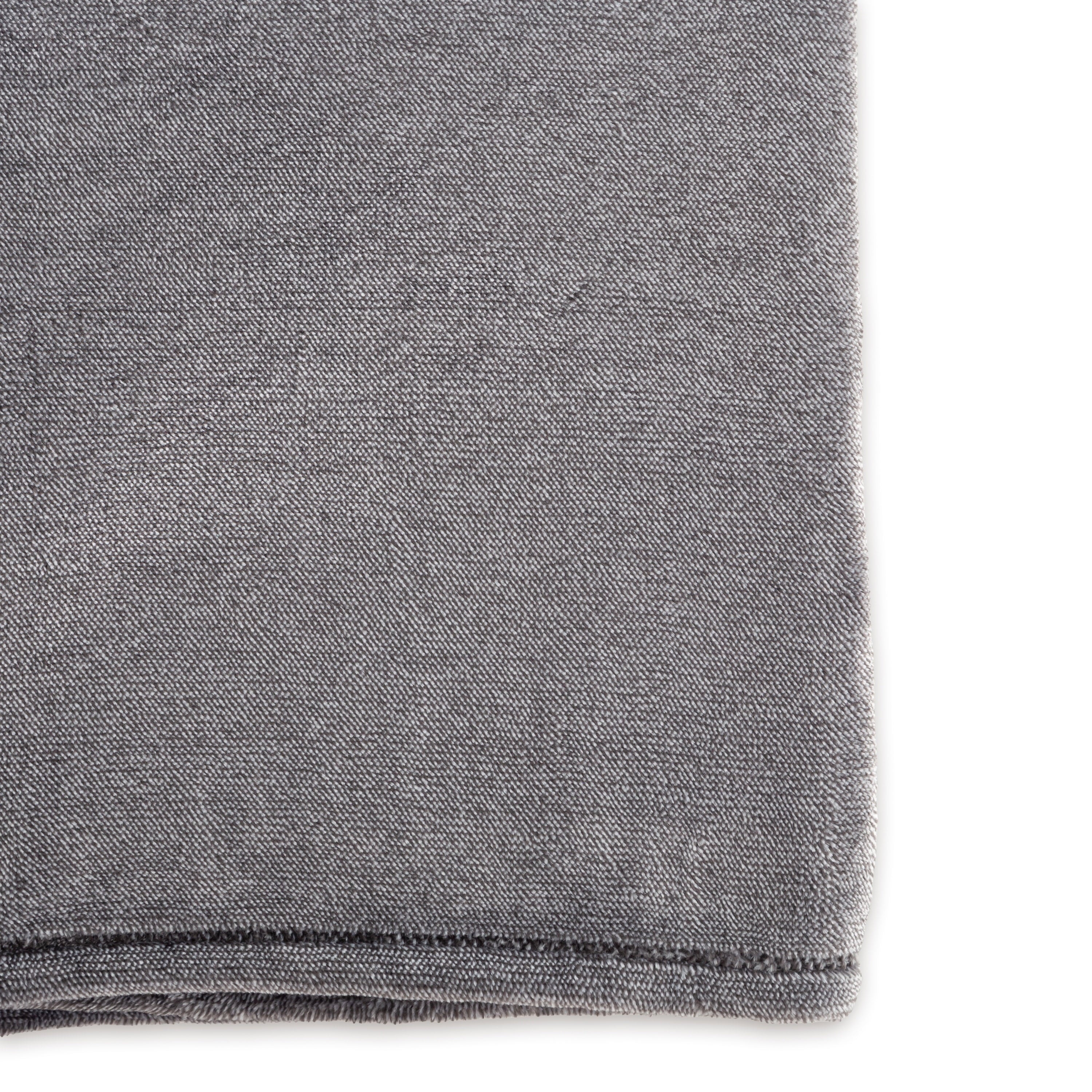 Cozy Fleece Plush Heathered Soft Oversized Throw Blanket, Gray - Cozy Fleece Throw Blanket for Couch & Bed Detail