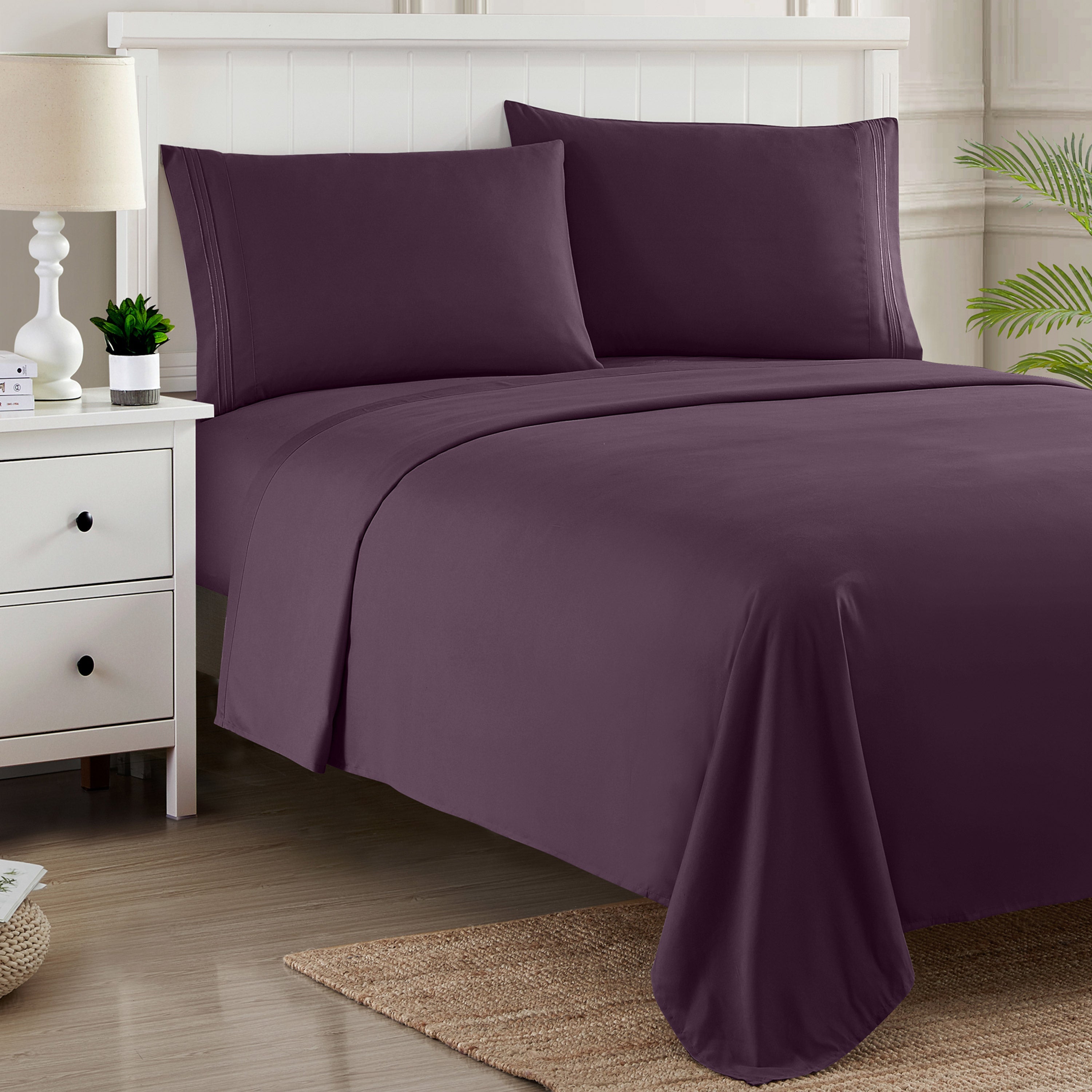 Cooling Sateen 1800 Series Bed Sheets - Extra Soft Microfiber Deep Pocket Sheet Set - Purple, Full - Breathable Egyptian Cotton Flat & Fitted Sheets Detail
