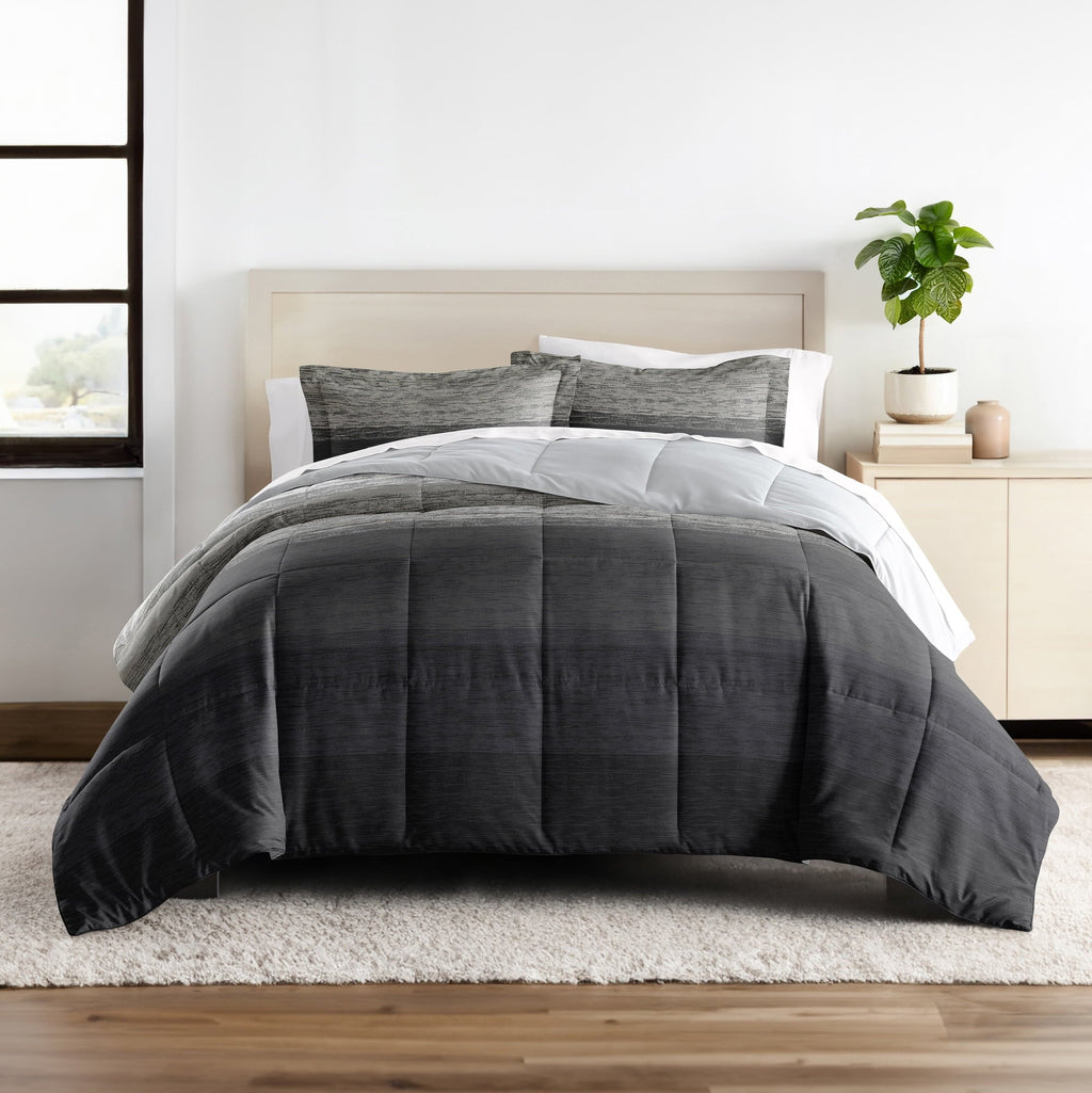 All-Season All Season Ultra Soft Comforter Set Lightweight Bedding in Gray/Black Ombre for Full/Queen Size - Luxurious Quilted Duvet Cover Set Detail