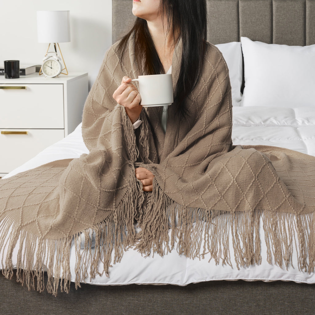 Lightweight Warm Tan Taupe Knit Throw Blanket for Couch Bed, Soft Knitted Farmhouse Sofa Throw for Living Room, Lightweight Decorative... - Luxury Knitted Decorative Throw Blanket with Fringes Detail
