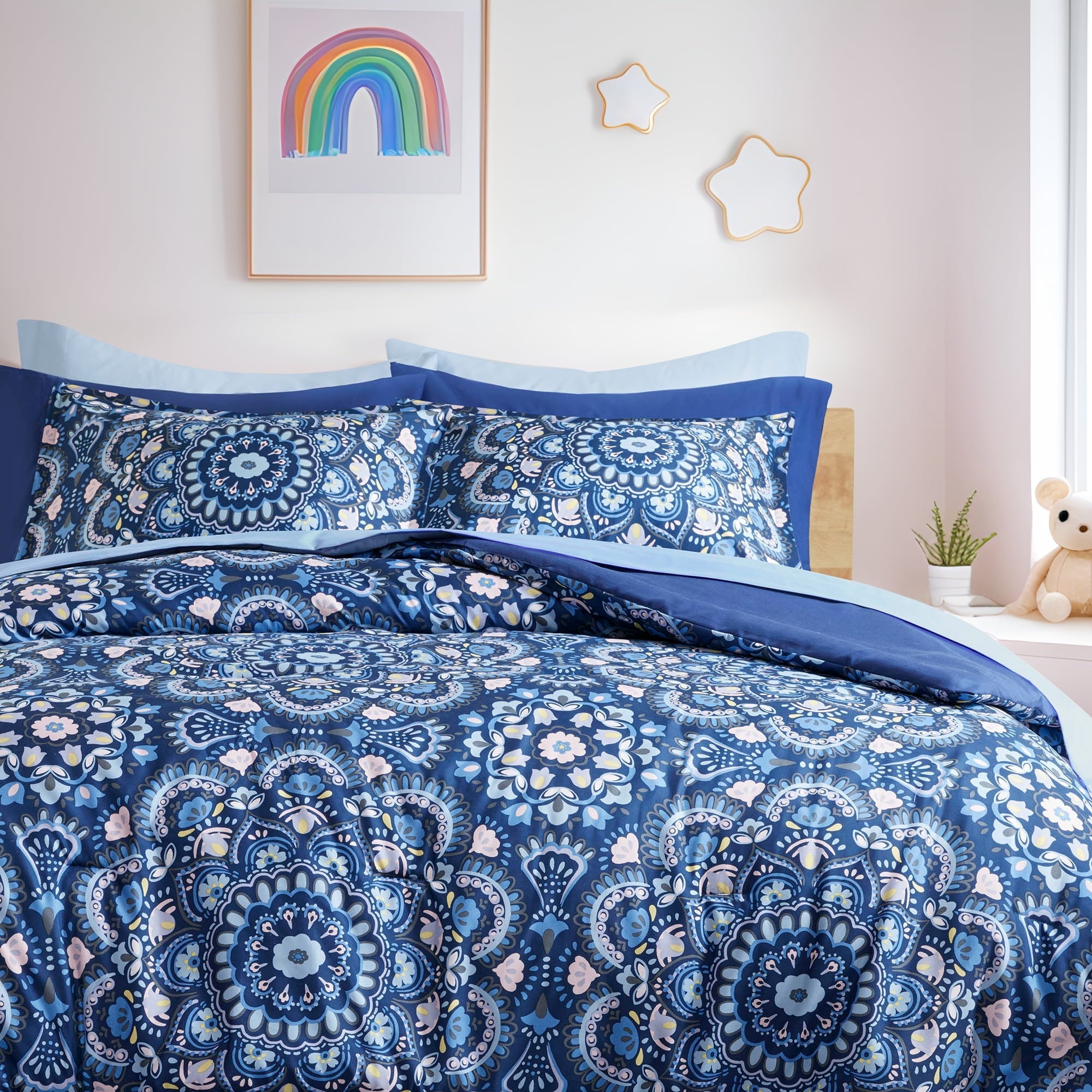 Heavyweight Warmth Queen Size Comforter Set, 9-Piece Bed in a Bag Queen, Navy Blue Bedding Comforter Set with Comforter, Flat Sheets, Fi... - Hypoallergenic Ultra-Fluffy Quilt for Winter Detail