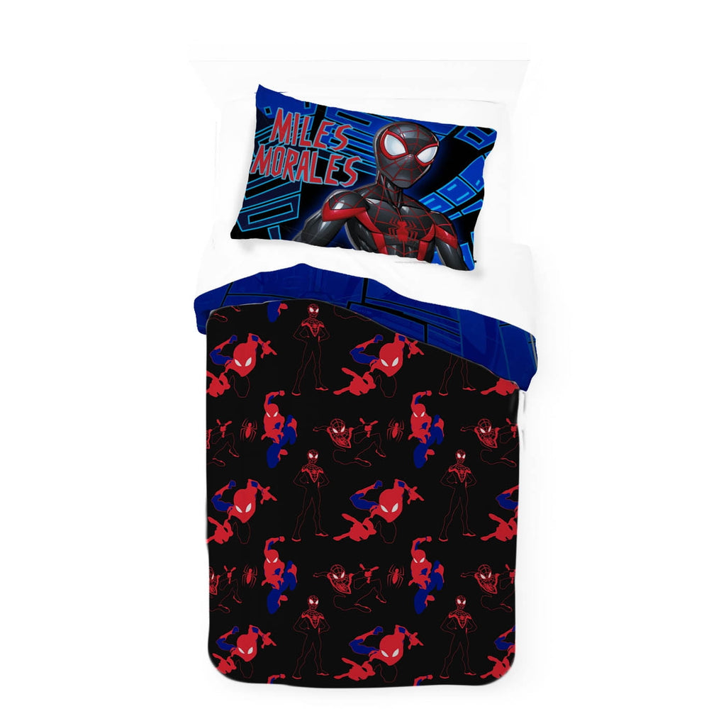 Fluffy Down Alternative Spiderman Techno City Kids 2 Piece Blue Reversible Comforter and Pillowcase Set, Twin/Full - All-Season Down Alternative Comforter Insert Detail