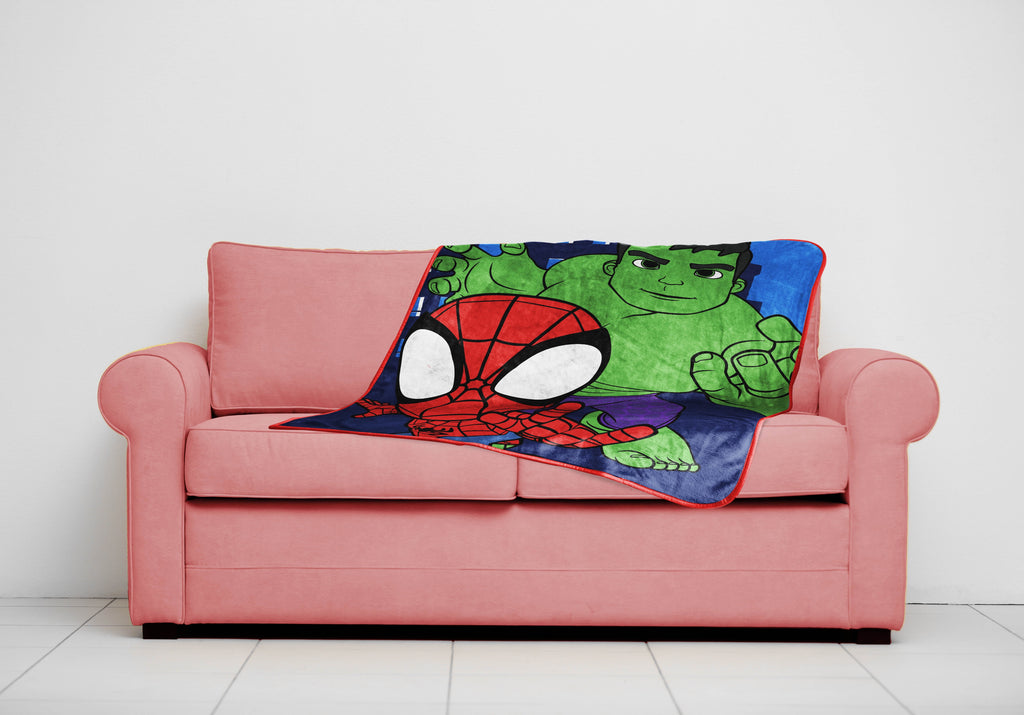 Super Soft Flannel Spidey & His Amazing Friends Kids Throw, 46 x 60, Microfiber, Blue, Marvel - Lightweight Plush Warm Blanket for All Seasons Detail