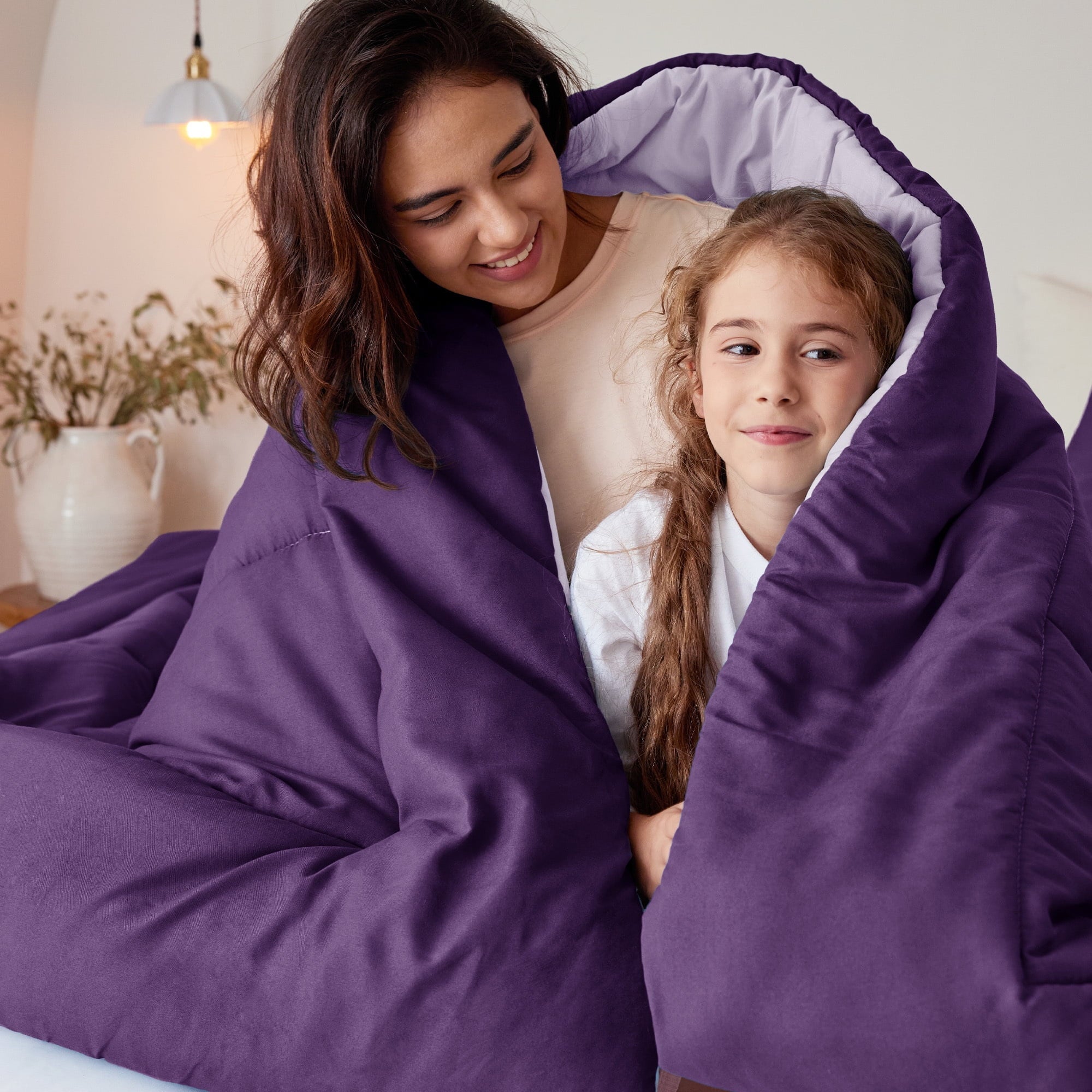 Hypoallergenic Cloud Lightweight Reversible 3-Piece Comforter Set All Seasons, Down Alternative Comforter with 2 Pillow Shams, Queen Size,... - Hypoallergenic Ultra-Fluffy Quilt for Winter Detail