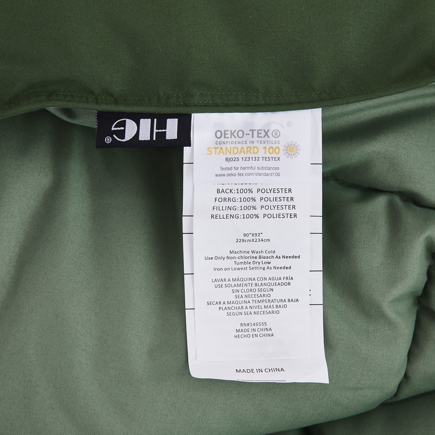 Luxurious Quilted Light Weight Down Alternative Comforter Set, Queen, Green, Reversible - Hypoallergenic Ultra-Fluffy Quilt for Winter Detail
