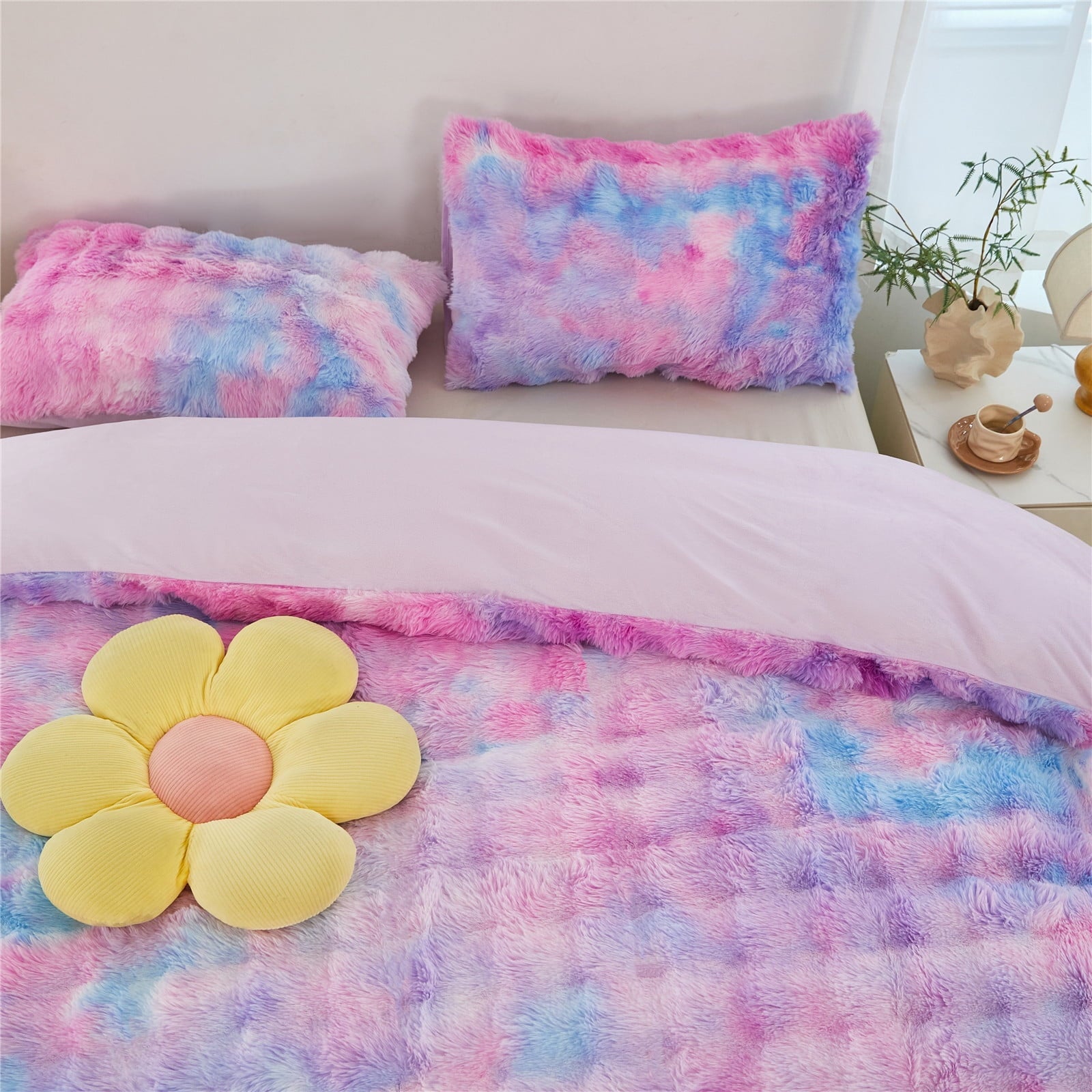 Luxurious Quilted Faux Rabbit Fur Comforter Set Twin 3Pcs Girls Blue Purple Bedding Set Tie-Dyeing Soft Bed Comforter Set Warm Fuzzy Ki... - Luxurious Quilted Duvet Cover Set Detail