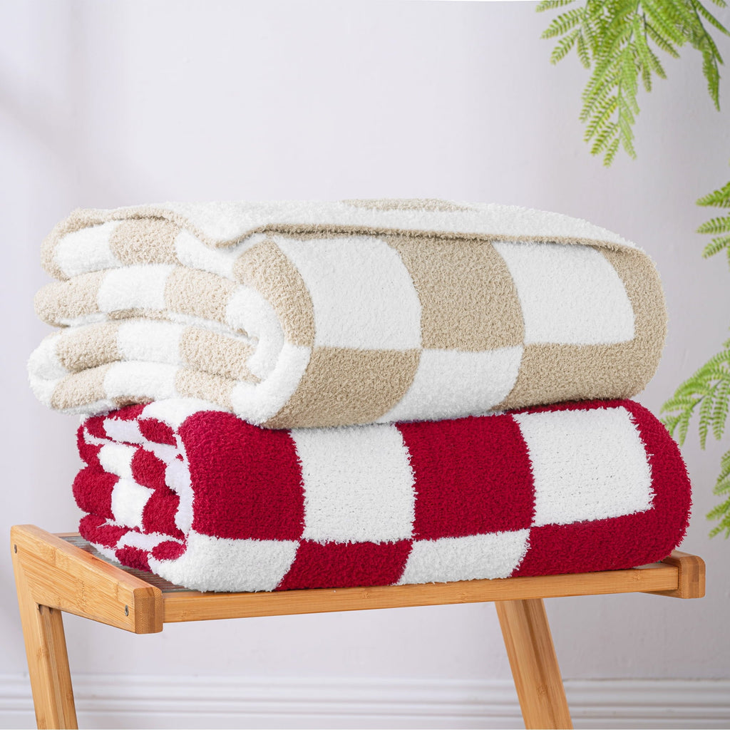 Super Soft Flannel Checkered Knit Throw Blanket, Ultra Soft Cozy Fluffy Checkerboard Blankets, Lightweight Fuzzy Plush Throw for Couch a... - Lightweight Plush Warm Blanket for All Seasons Detail