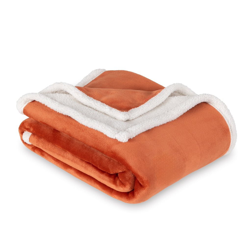 Lightweight Warm Reversible Printed Velvet Plush and Hampshire Faux Shearling Soft Throw Blanket, Standard Size, Auburn Sun - Super Soft Reversible Sherpa Flannel Blanket Detail