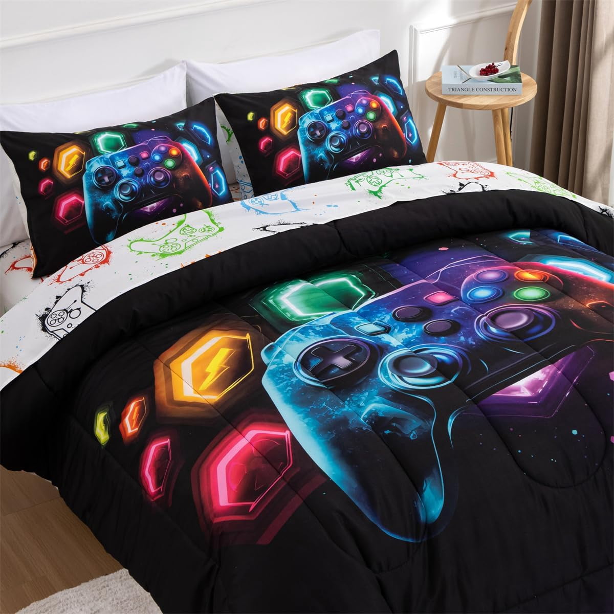 Heavyweight Warmth Game Console Comforter Set for Boys Girls Kids Space Universe Gaming Geometric Lightweight Microfiber Gamer Bedding S... - Hypoallergenic Ultra-Fluffy Quilt for Winter Detail