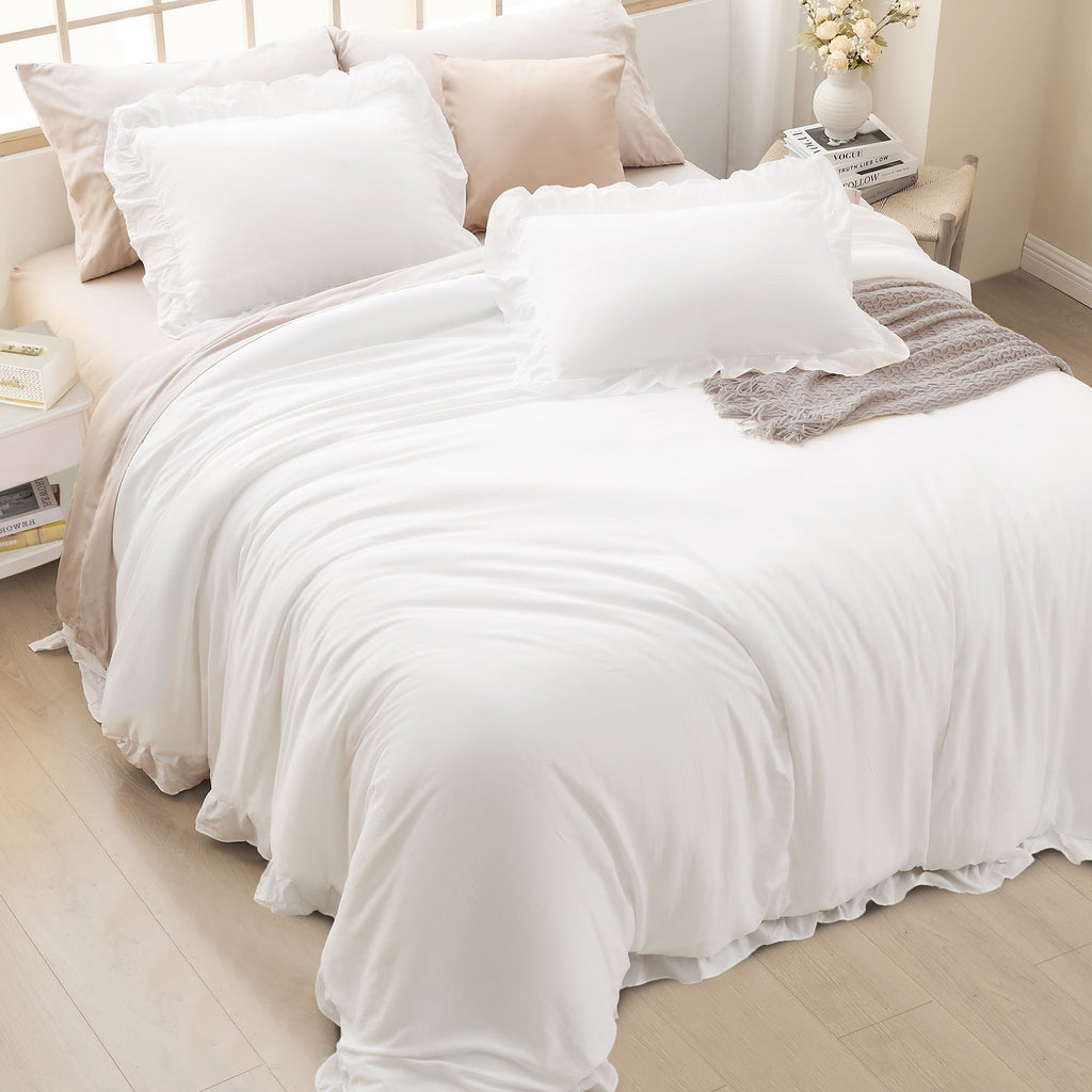 Hypoallergenic Cloud Queen Comforter Set White, 3 Pieces Soft Fluffy Farmhouse Ruffle Bedding Comforter Sets for Queen Bed, All Season Lig... - Hypoallergenic Ultra-Fluffy Quilt for Winter Detail