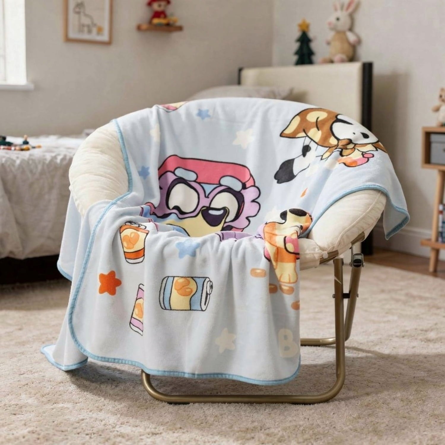 Lightweight Warm Family Kids Throw Blanket, Soft Coral Fleece, Multicolor, 46" x 60" - Cozy Fleece Throw Blanket for Couch & Bed Detail