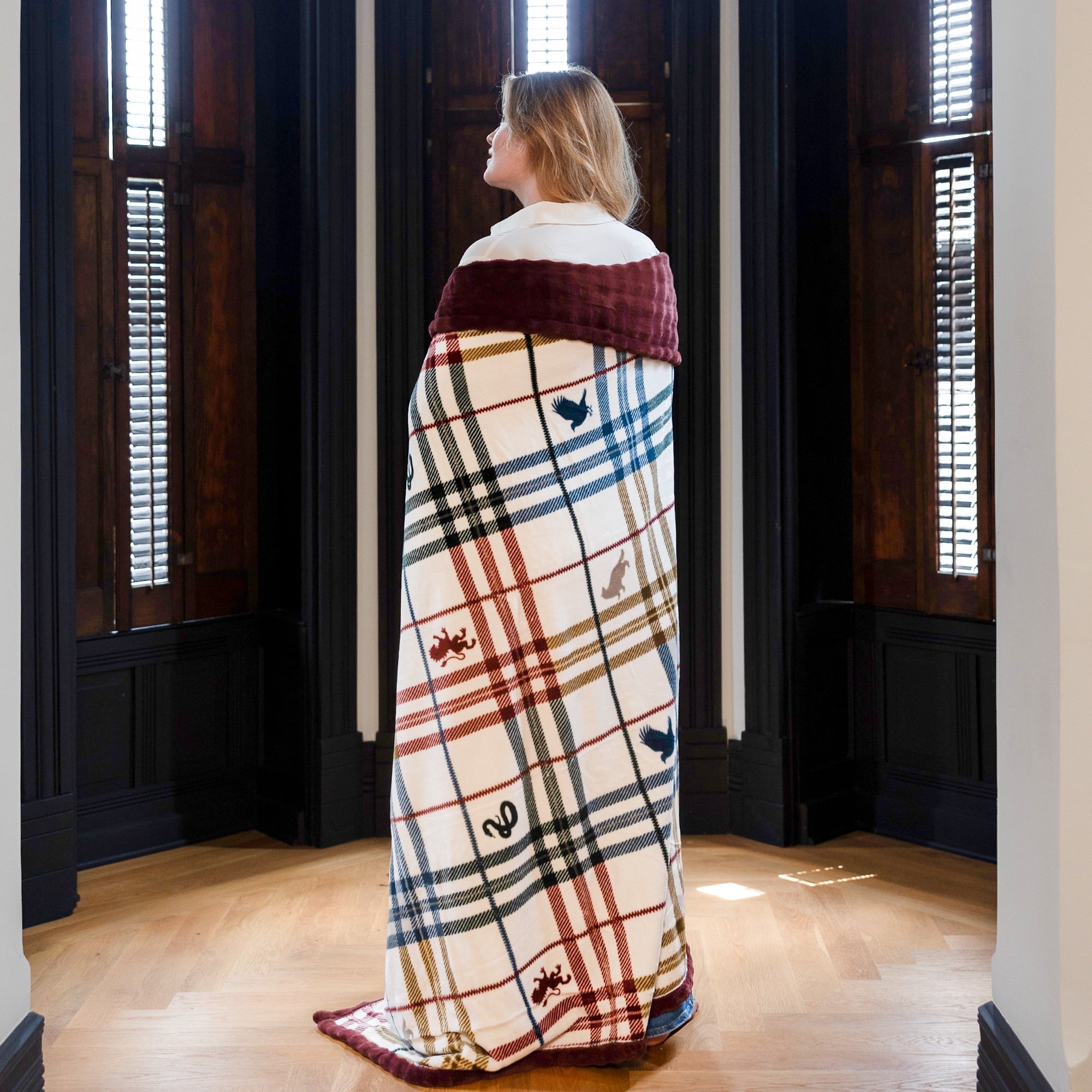 Super Soft Flannel Academic Plaid Tartan Crest with Faux Leather Patch and Milky Mink Reverse Throw, 60x70 inches - Super Soft Reversible Sherpa Flannel Blanket Detail