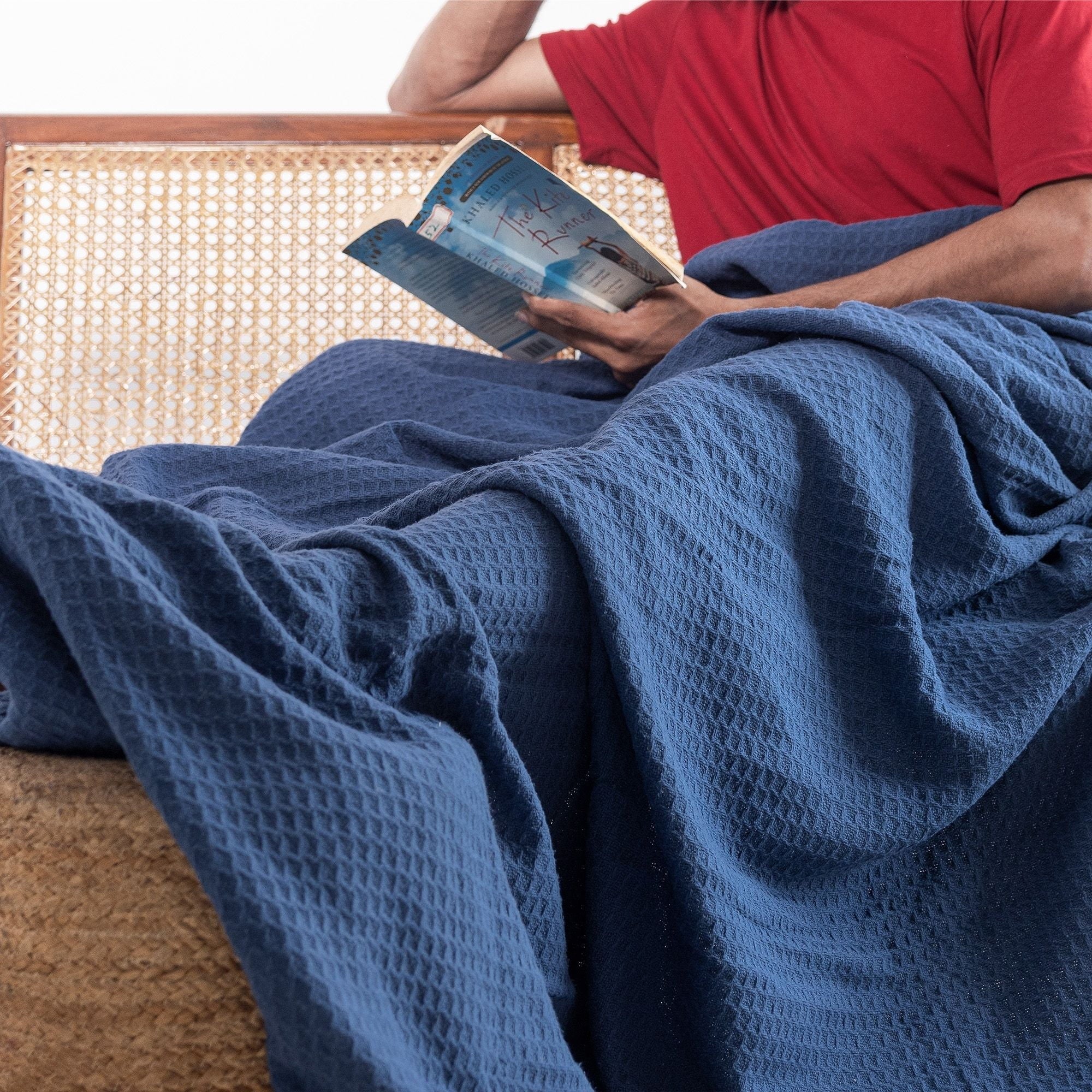 Decorative Knitted Twin Waffle Throw Blanket for Couch (68" x 92"), 100% Cotton Throw Blankets for Bed, Waffle Blanket for Bed (Navy) - Lightweight Plush Warm Blanket for All Seasons Detail
