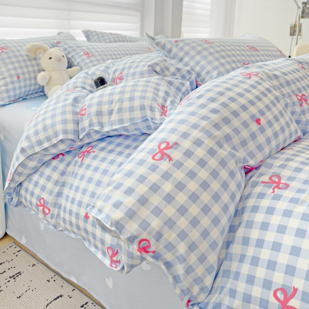 All-Season 3-Piece Blue Plaid Pink Bows Comforter Full Set , Cute Soft Bedding Set for Kids Adults - All-Season Down Alternative Comforter Insert Detail