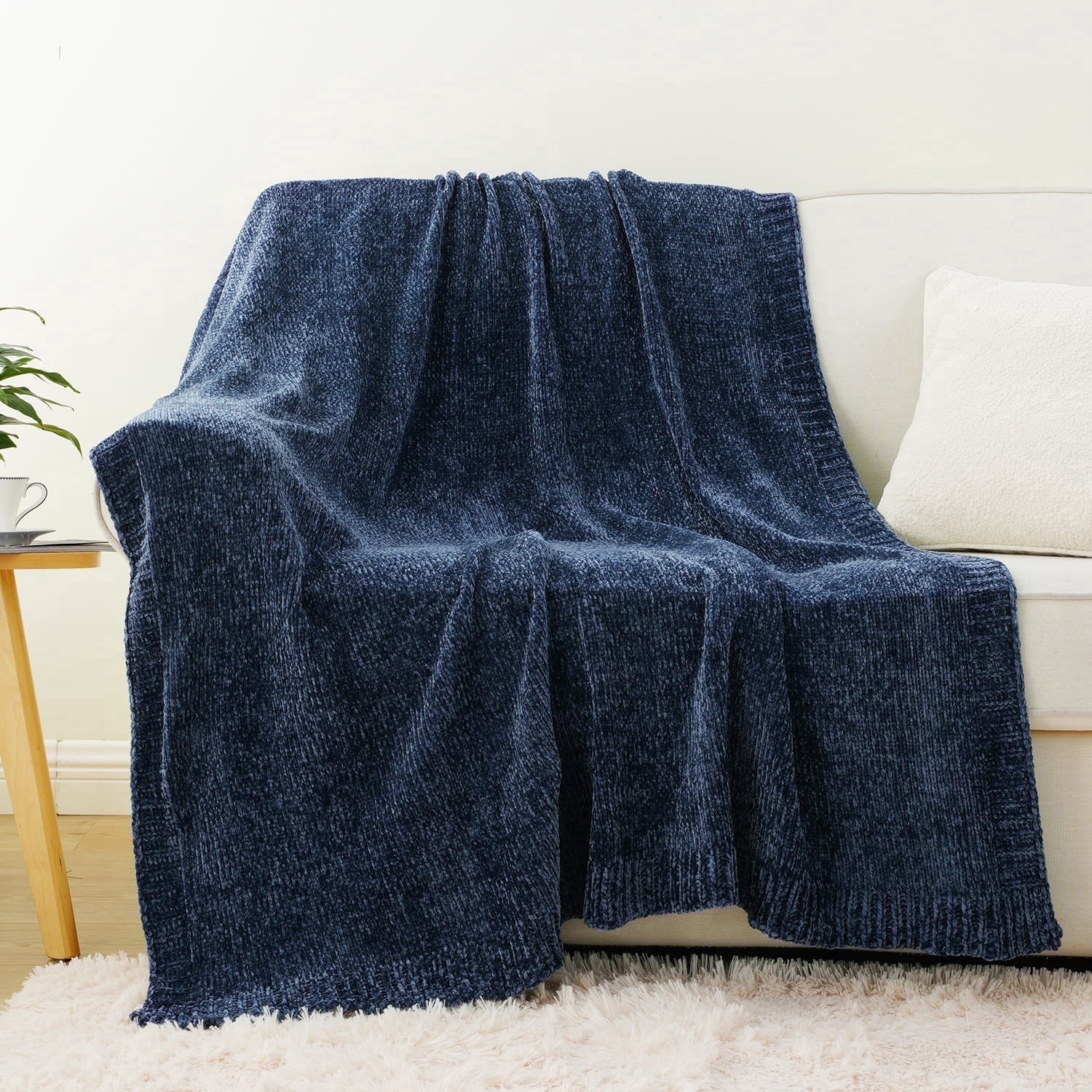 Super Soft Flannel Navy Blue Chenille Throw for Couch Bed,Soft Navy Knit Blanket, Housewarming Gifts, 51"x 67" - Super Soft Reversible Sherpa Flannel Blanket Detail