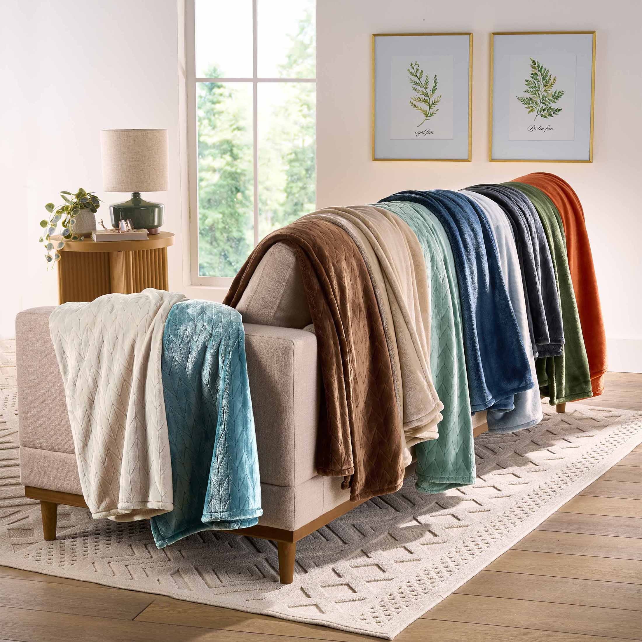 Lightweight Warm Textured Velvet Plush Soft Fleece Throw Blanket, Oversized, Greystone - Lightweight Plush Warm Blanket for All Seasons Detail