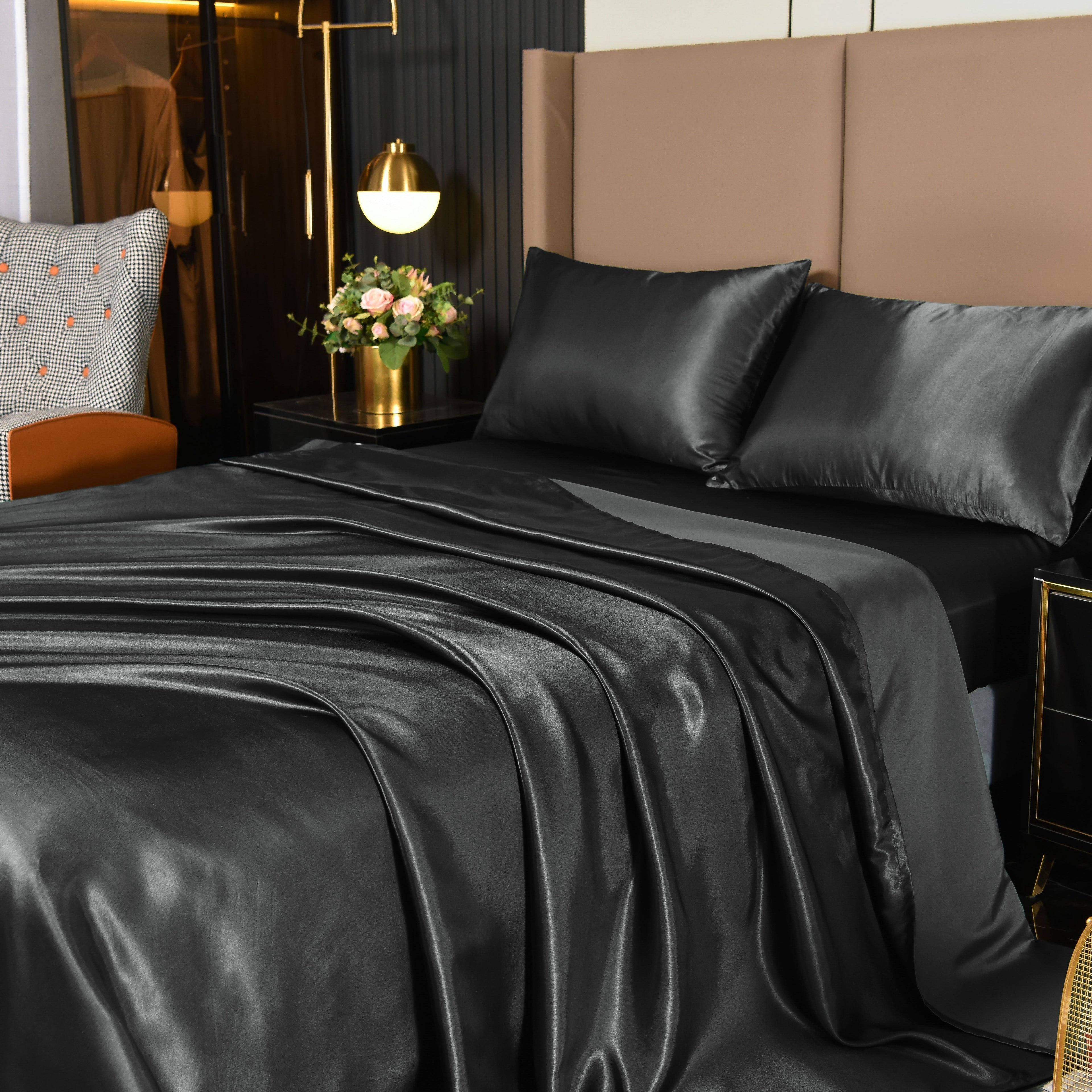Premium Egyptian Cotton Satin Sheets Full Black Luxury Silky Bed Sheets 1800 Microfiber Sheet Set 4 Pcs - Cooling Hotel Quality Bedding Sheets and Pillowcases Detail