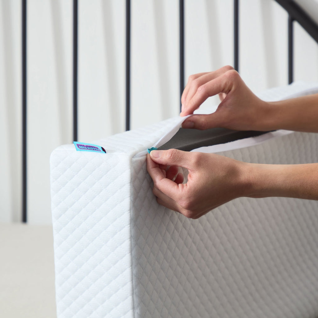 Decorative Plump Standard Pillow for Side Sleepers, Cooling Technology and Removable Cover - Decorative Throw Pillow Cushion for Sofa & Bed Detail