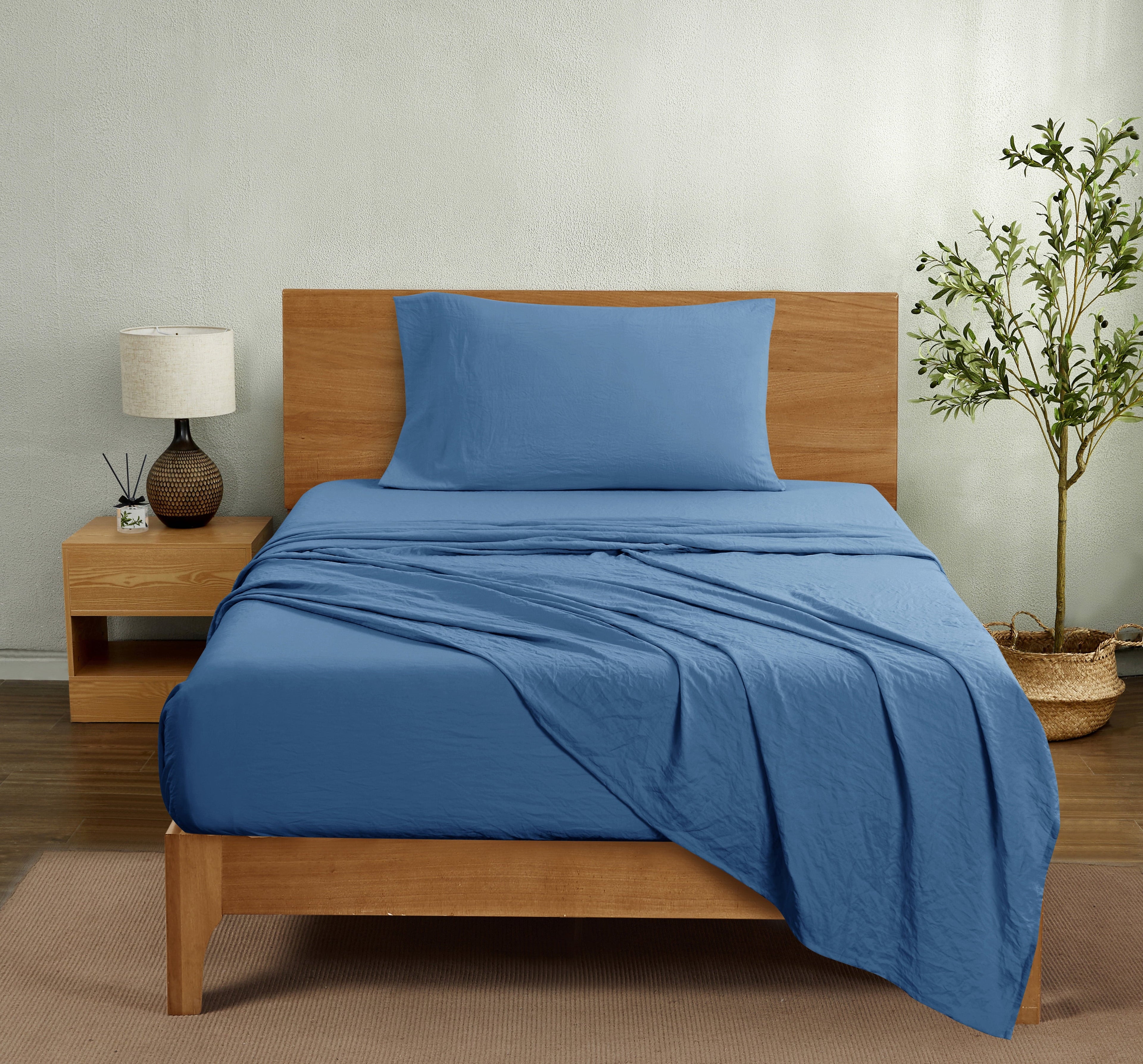 Ultra-Soft Ultra Soft Microfiber Bed Sheet Set, Twin-XL, Indigo, 3 Piece - Cooling Hotel Quality Bedding Sheets and Pillowcases Detail