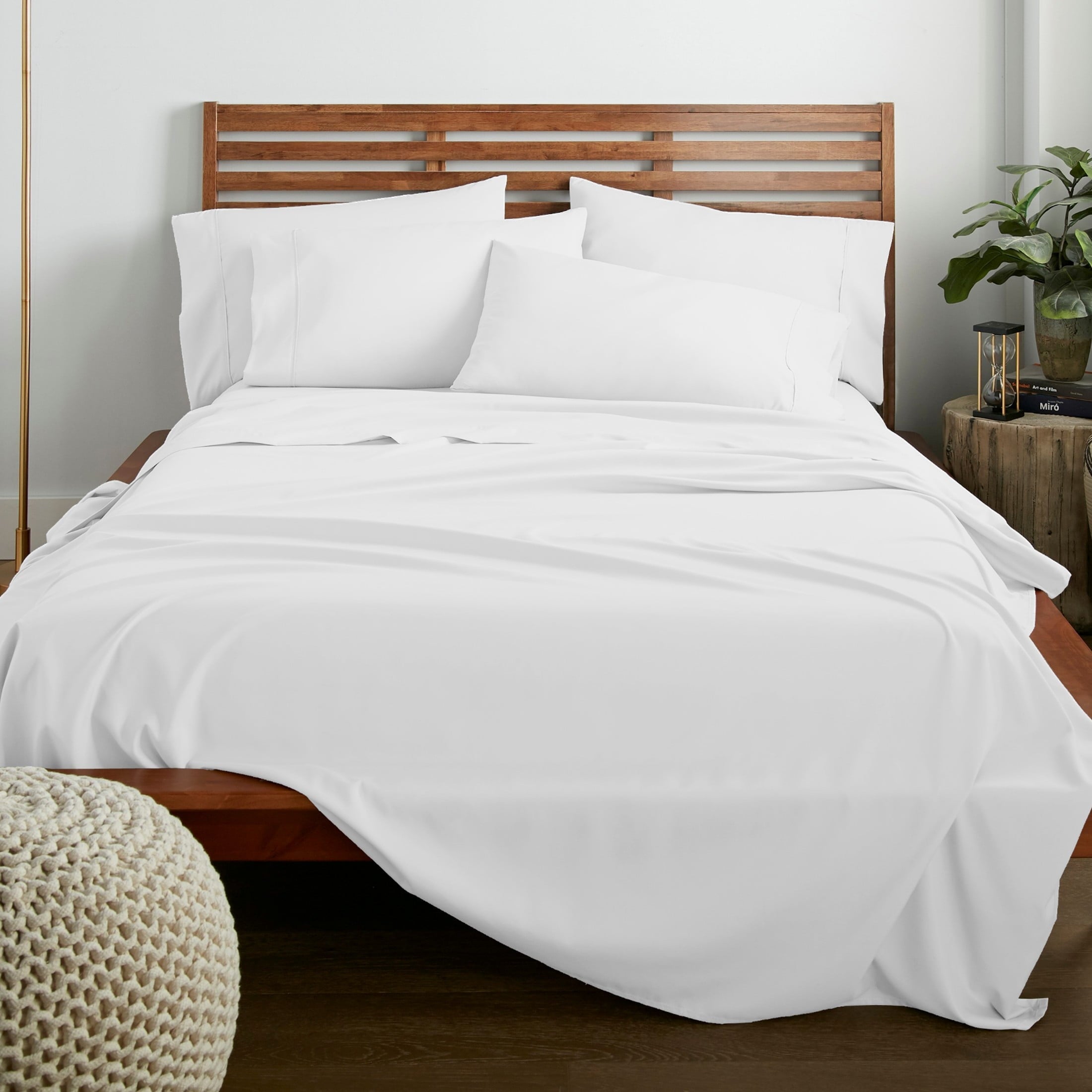 Cooling Sateen Queen Size 6 Piece Bed Sheet Set White - Ultra Soft Microfiber Deep Pocket Wrinkle Free - Cooling Hotel Quality Bedding Sheets and Pillowcases Detail