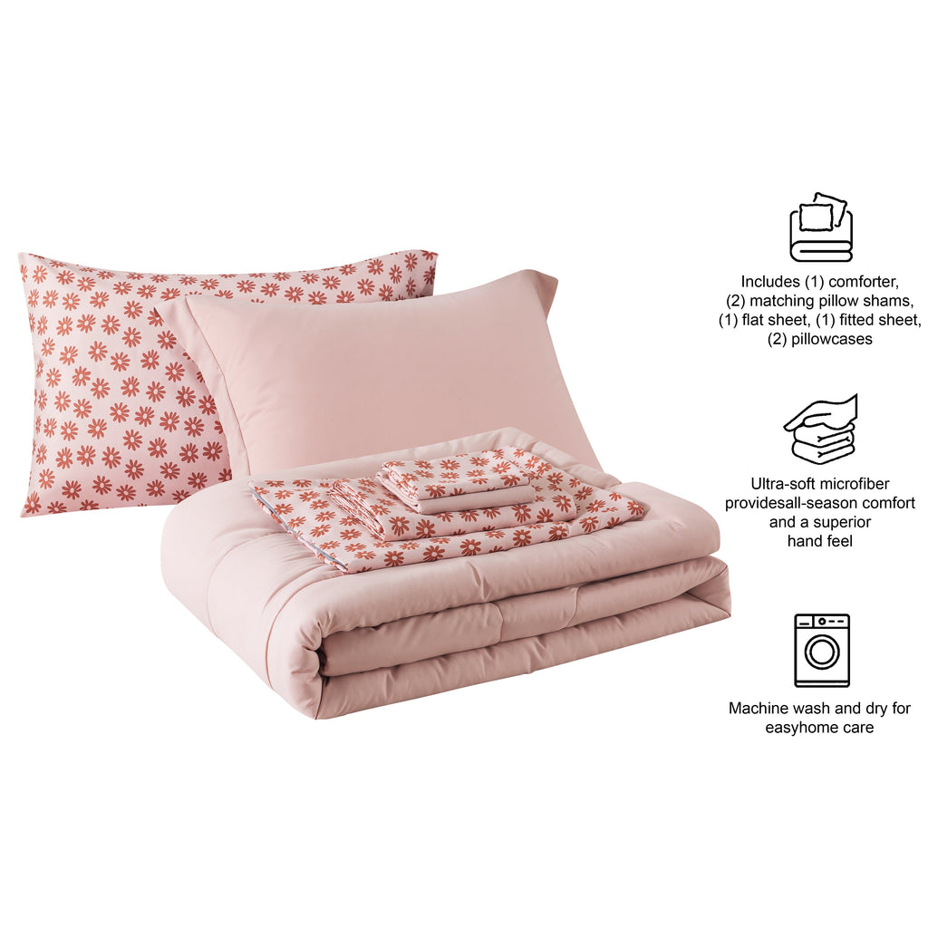 All-Season 7-Piece Reversible Bed in a Bag Comforter Set with Sheets, Pink, Queen - All-Season Down Alternative Comforter Insert Detail