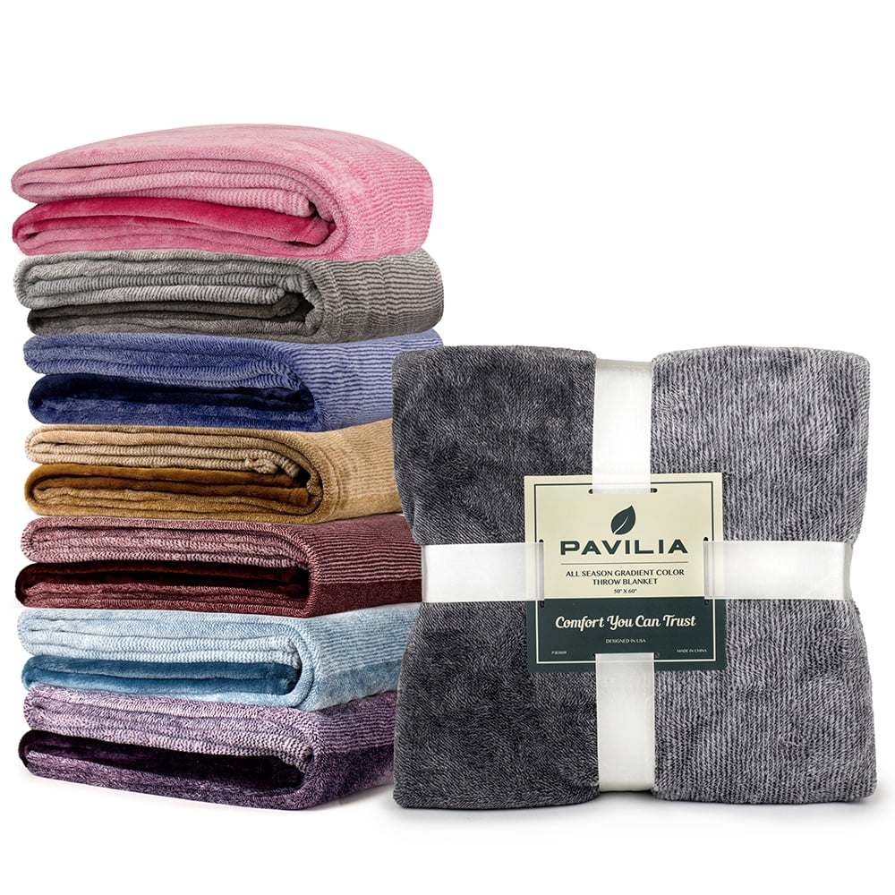 Cozy Fleece Flannel Fleece Ombre Throw Blanket for Couch | Super Soft Cozy Microfiber Couch Blanket | Gradient Decorative Accent ... - Lightweight Plush Warm Blanket for All Seasons Detail