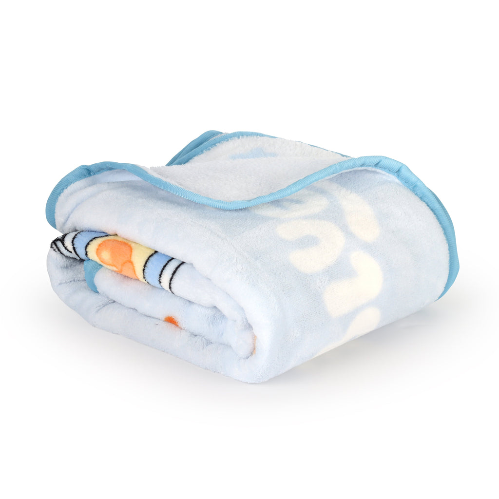 Lightweight Warm Family Kids Throw Blanket, Soft Coral Fleece, Multicolor, 46" x 60" - Cozy Fleece Throw Blanket for Couch & Bed Detail
