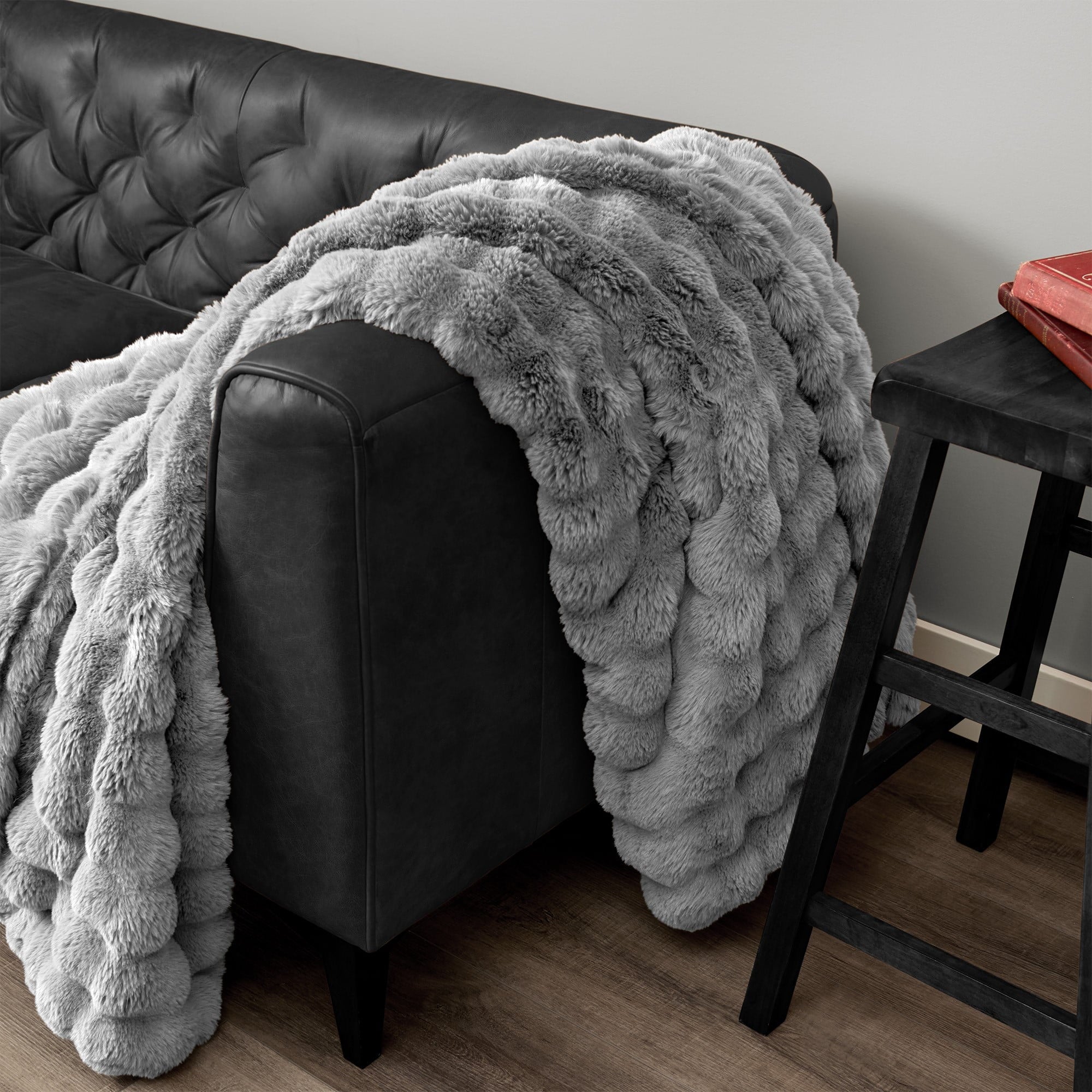 Super Soft Flannel Serenade Gray Textured Faux Fur Throw Blanket, 50 x 70 - Lightweight Plush Warm Blanket for All Seasons Detail