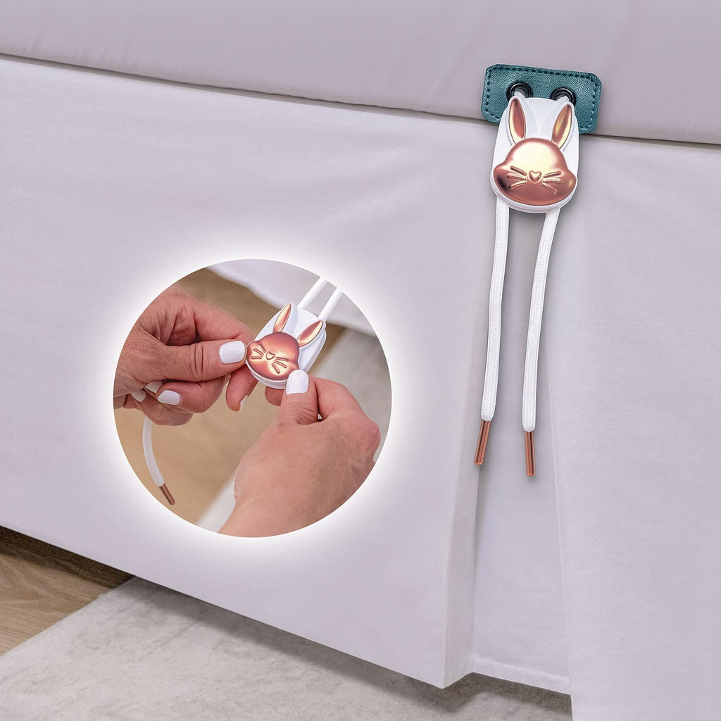 Cooling Sateen Fitted Bed Sheet With Built-In Compression Cord Locks On Mattresses & Won’t Slip - Premium Ultra-Soft Pillowcase Pair for Sleeping Detail