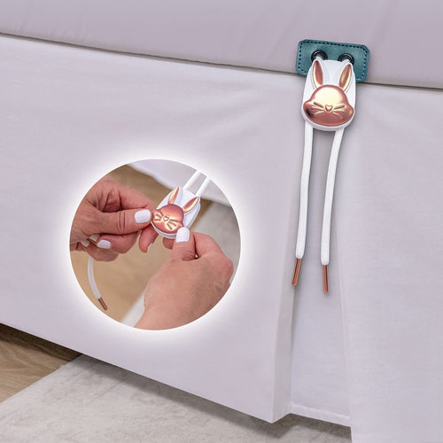 Cooling Sateen Fitted Bed Sheet With Built-In Compression Cord Locks On Mattresses & Won’t Slip - Premium Ultra-Soft Pillowcase Pair for Sleeping Detail