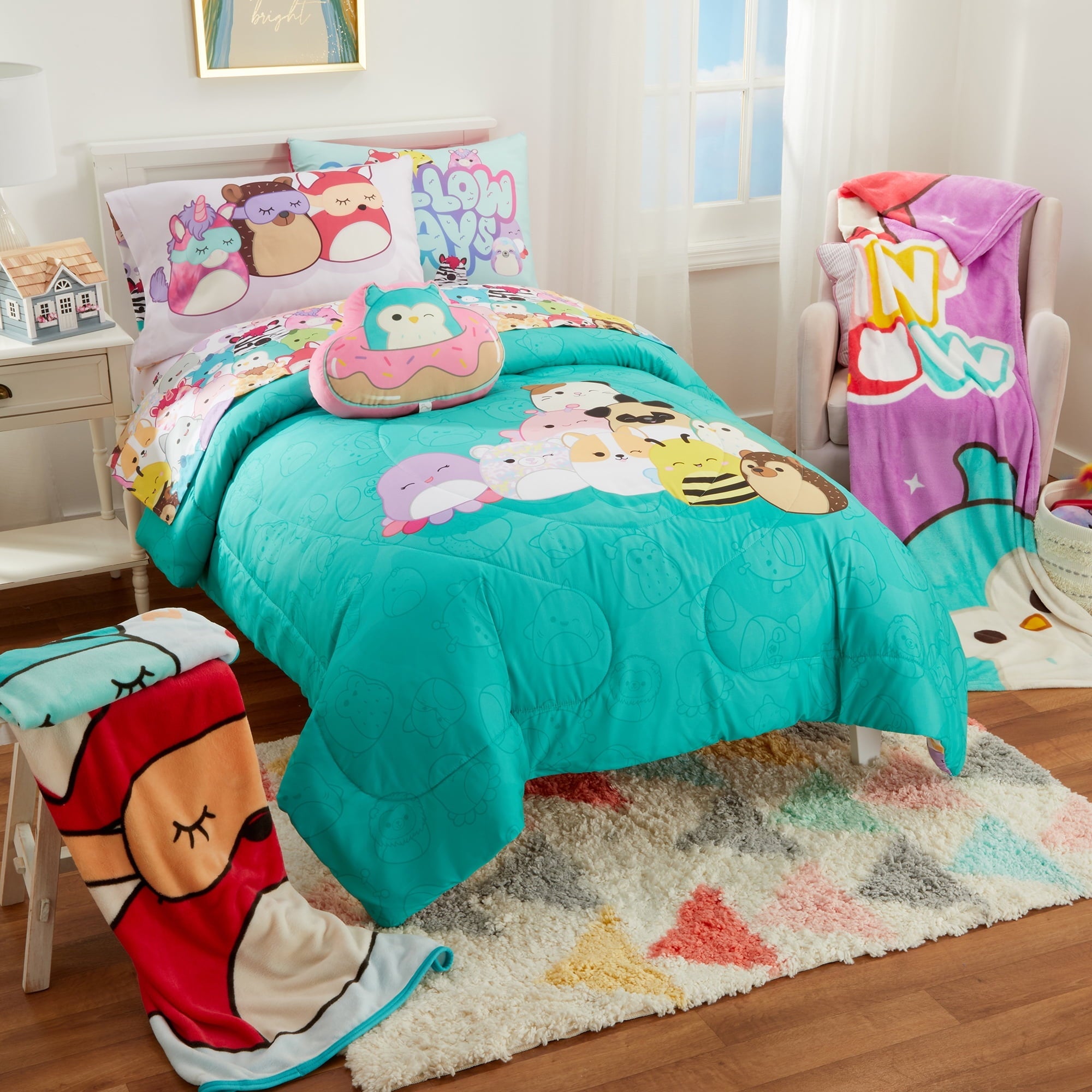 Hypoallergenic Cloud Squishmallows Kids 2 Piece Teal Blue Reversible Comforter and Pillowcase set, Twin/full - Hypoallergenic Ultra-Fluffy Quilt for Winter Detail