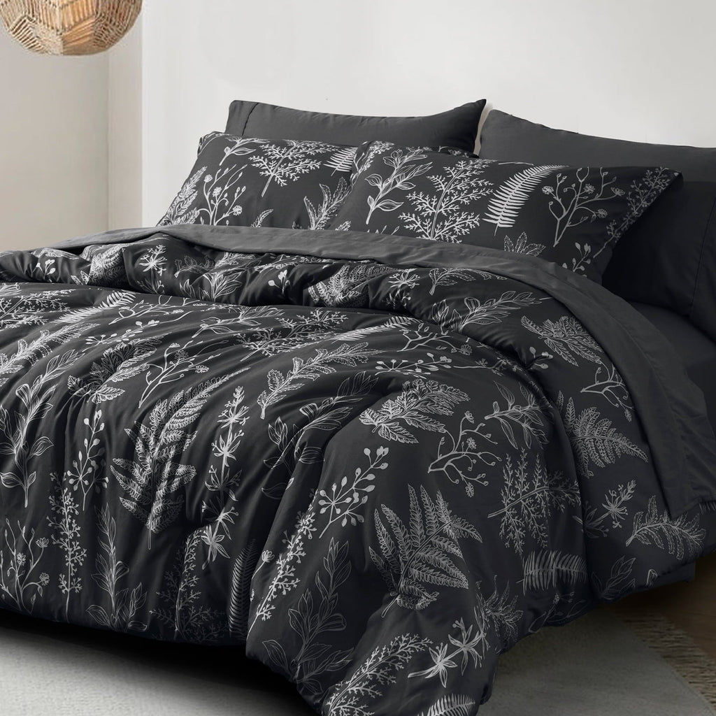 Luxurious Quilted 3 Pieces Printed Comforter Set Queen Size, Lightweight Botanical Floral Bed in a Bag, Ultra Soft Bedding Set with 1 R... - All-Season Down Alternative Comforter Insert Detail