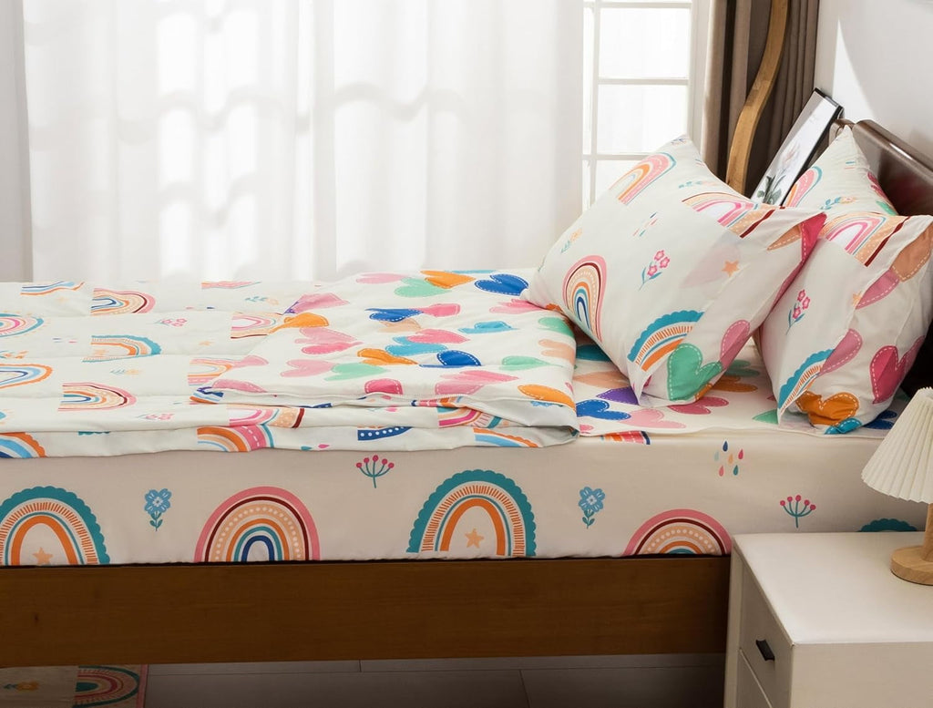 Luxurious Quilted 3-Piece Kids Comforter Set Twin Zipper Bedding for Girls, Rainbow Comforter with Flower Pattern (Beige) - Hypoallergenic Ultra-Fluffy Quilt for Winter Detail