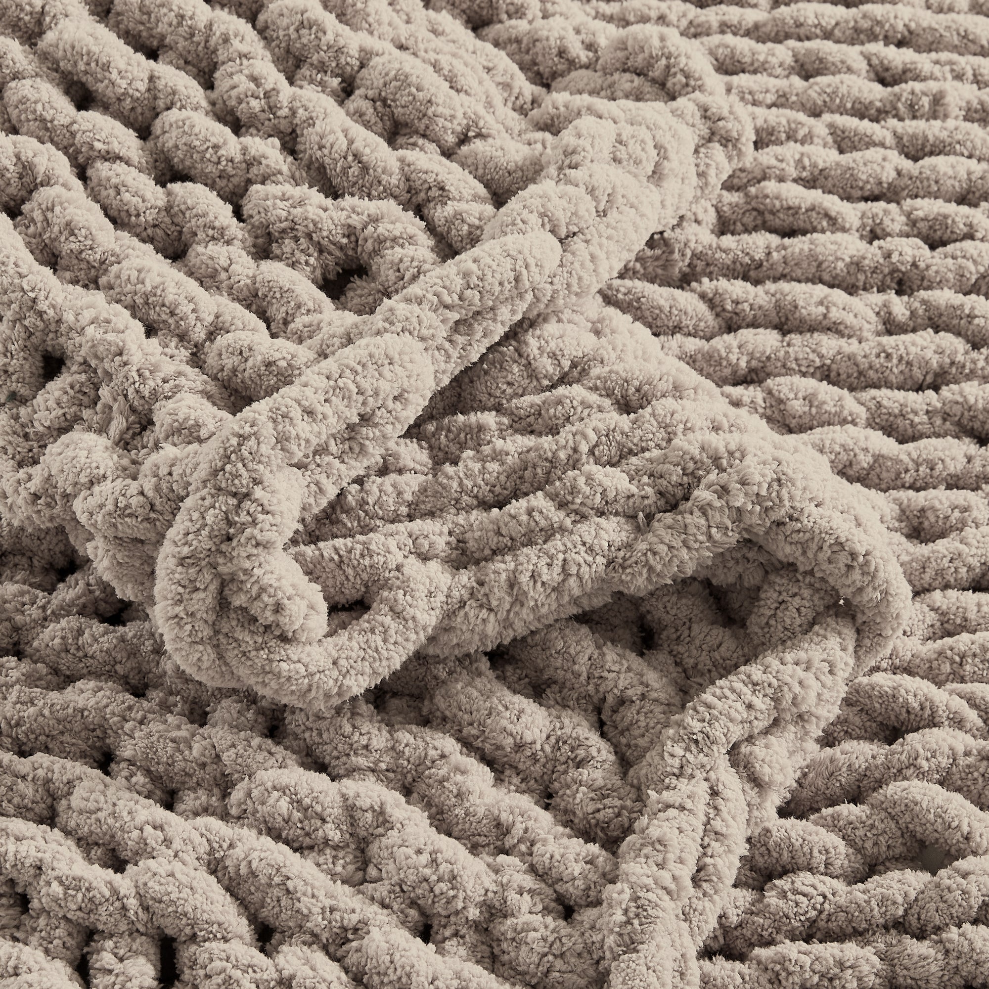 Cozy Fleece Chunky Knit Throw Blanket Handmade Soft Throws for Couch Sofa Bed, 50" x 60" Taupe - Luxury Knitted Decorative Throw Blanket with Fringes Detail