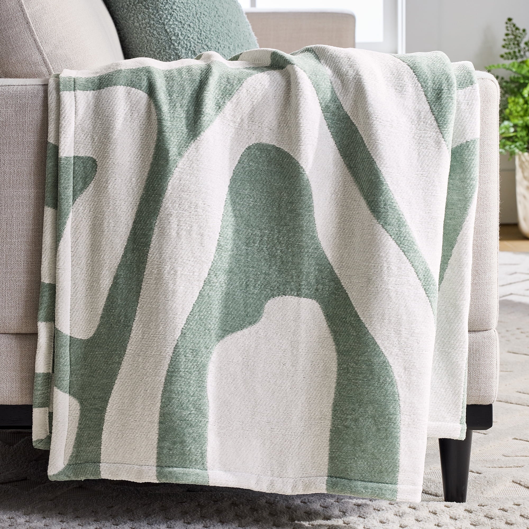 Reversible Sherpa Chenille Jacquard Soft Throw Blanket, Soft Sea - Luxury Knitted Decorative Throw Blanket with Fringes - Default Title