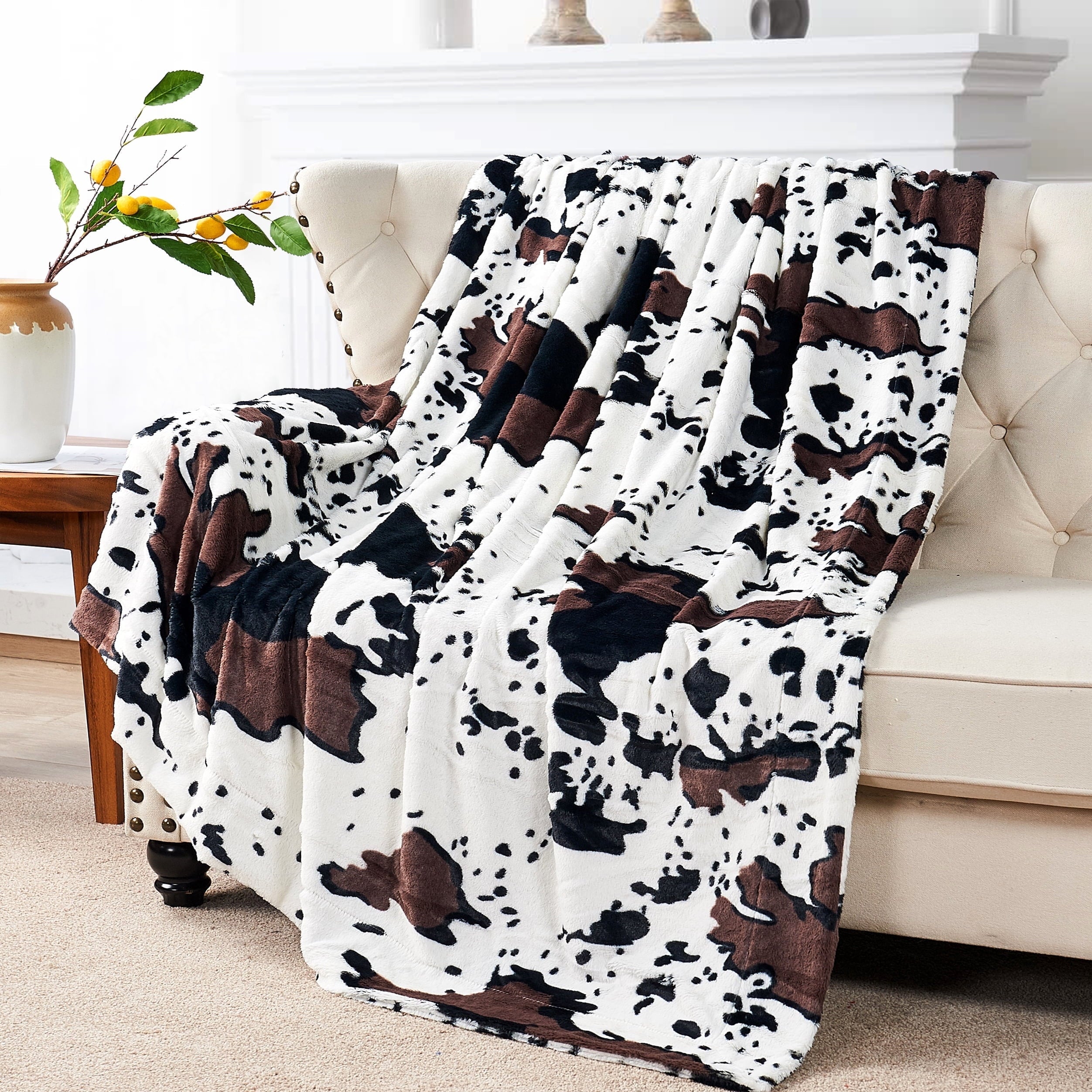 Lightweight Warm Cow Print Double Sided Faux Fur Throw Blanket, Soft Cozy Fuzzy Black and White Throw, 50x60 inches - Super Soft Reversible Sherpa Flannel Blanket - Default Title