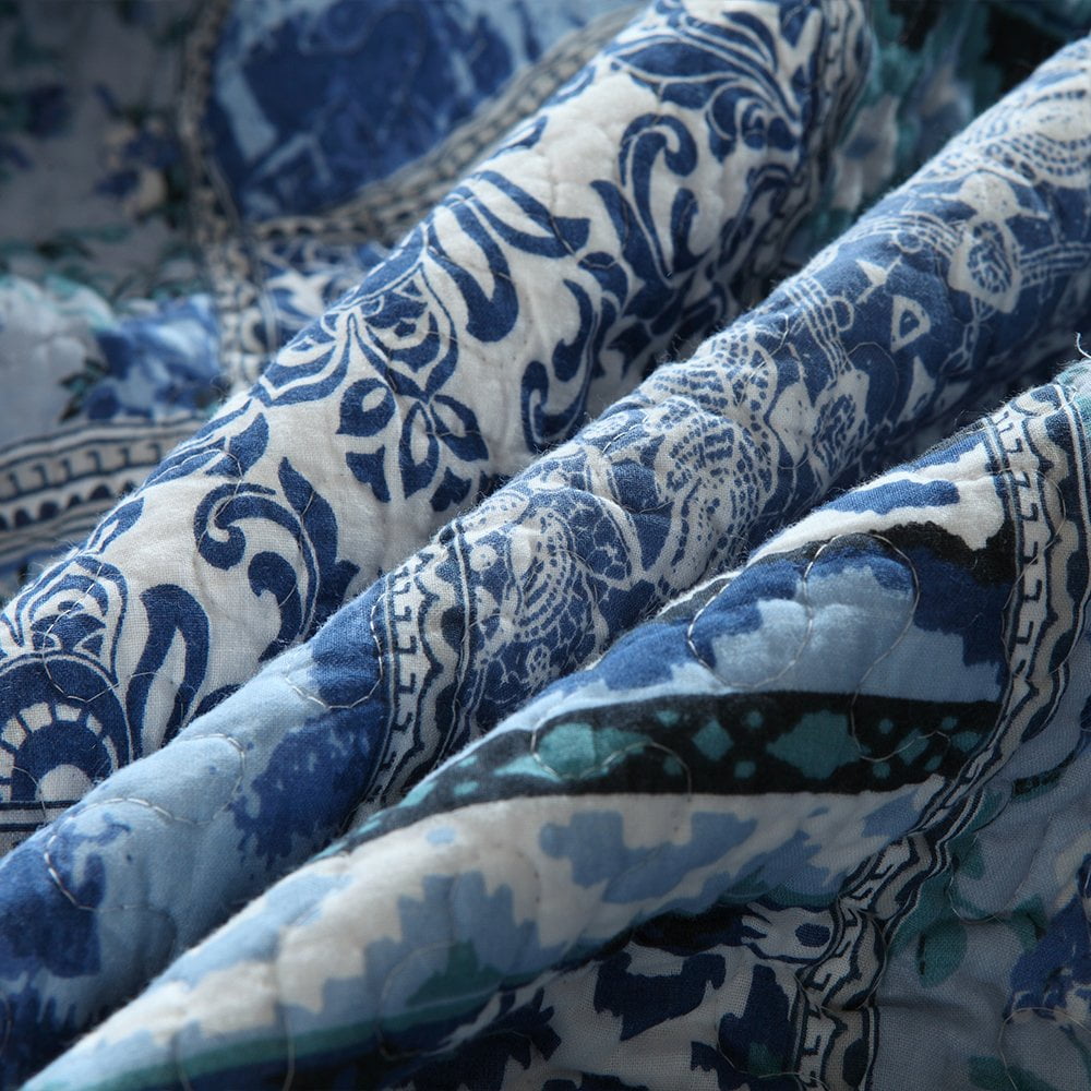 Fluffy Down Alternative Quilt Comforter Cotton Bedding Set With Shams, Vintage Blue, King - Hypoallergenic Ultra-Fluffy Quilt for Winter Detail