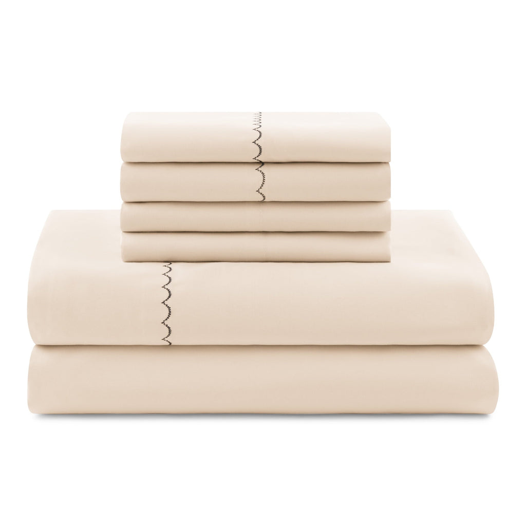 Luxurious Quilted Soft Touch Bed in a Bag 11-Piece Reversible Tan & Black Striped Comforter Set with Sheets, Queen - All-Season Down Alternative Comforter Insert Detail