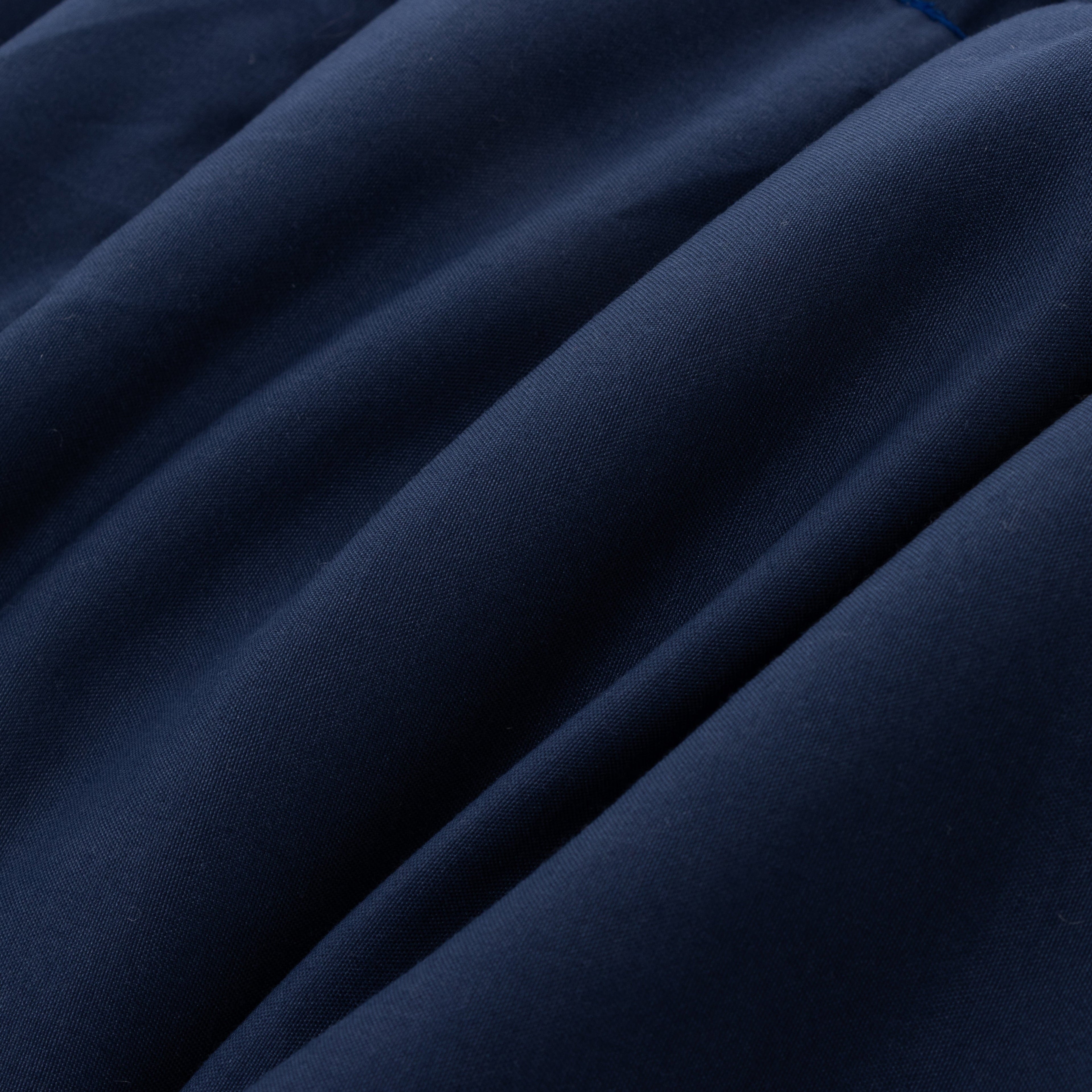 Heavyweight Warmth Queen Comforter Set All Season Reversible Bed Set with 2 Pillow Cases 3 Pieces Bedding Sets Down Alternative Blue/Gra... - All-Season Down Alternative Comforter Insert Detail