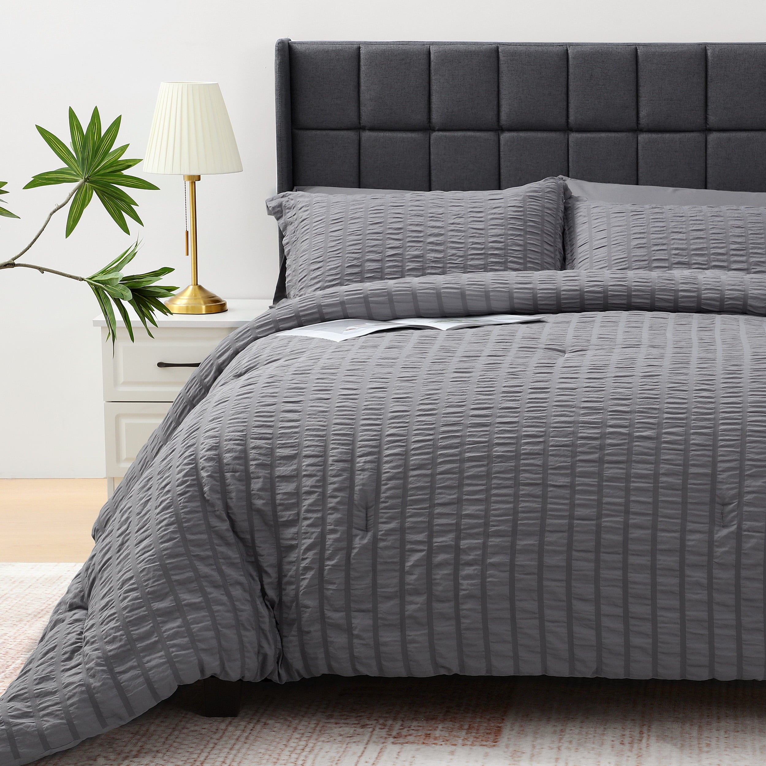 Heavyweight Warmth 7 Piece Queen Comforter Set, Bed in a Bag with Sheets, Pillowcases & Shams, All Season Soft Bedding, Cozy and Lightwe... - Cloud-Like Soft Lightweight Bed Comforter Detail