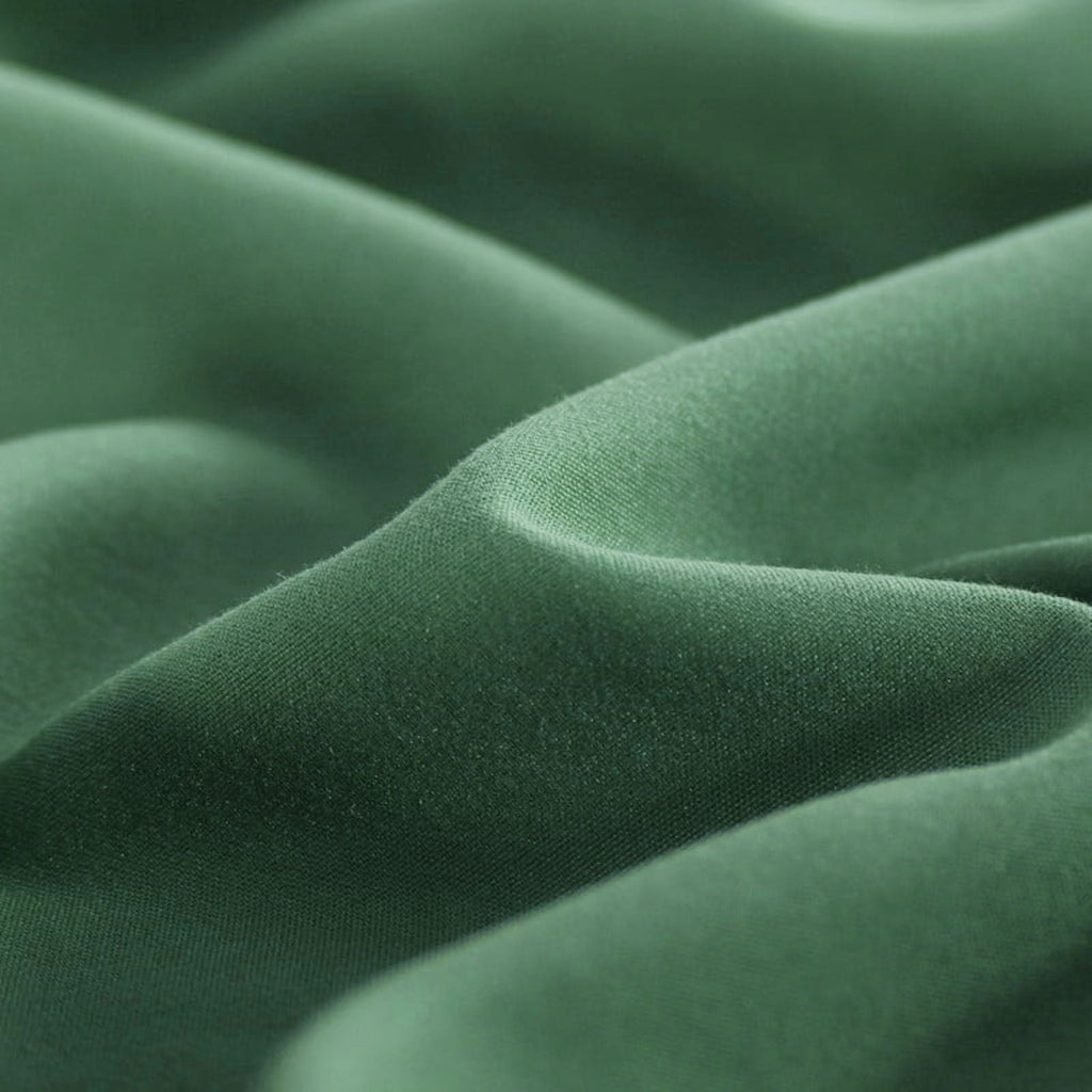 Luxurious Quilted Grass Green/Grey Queen Size Comforter Set,3-Pieces Reversible Comforter Set Soft and Lightweight,All Season Down Alte... - Luxurious Quilted Duvet Cover Set Detail