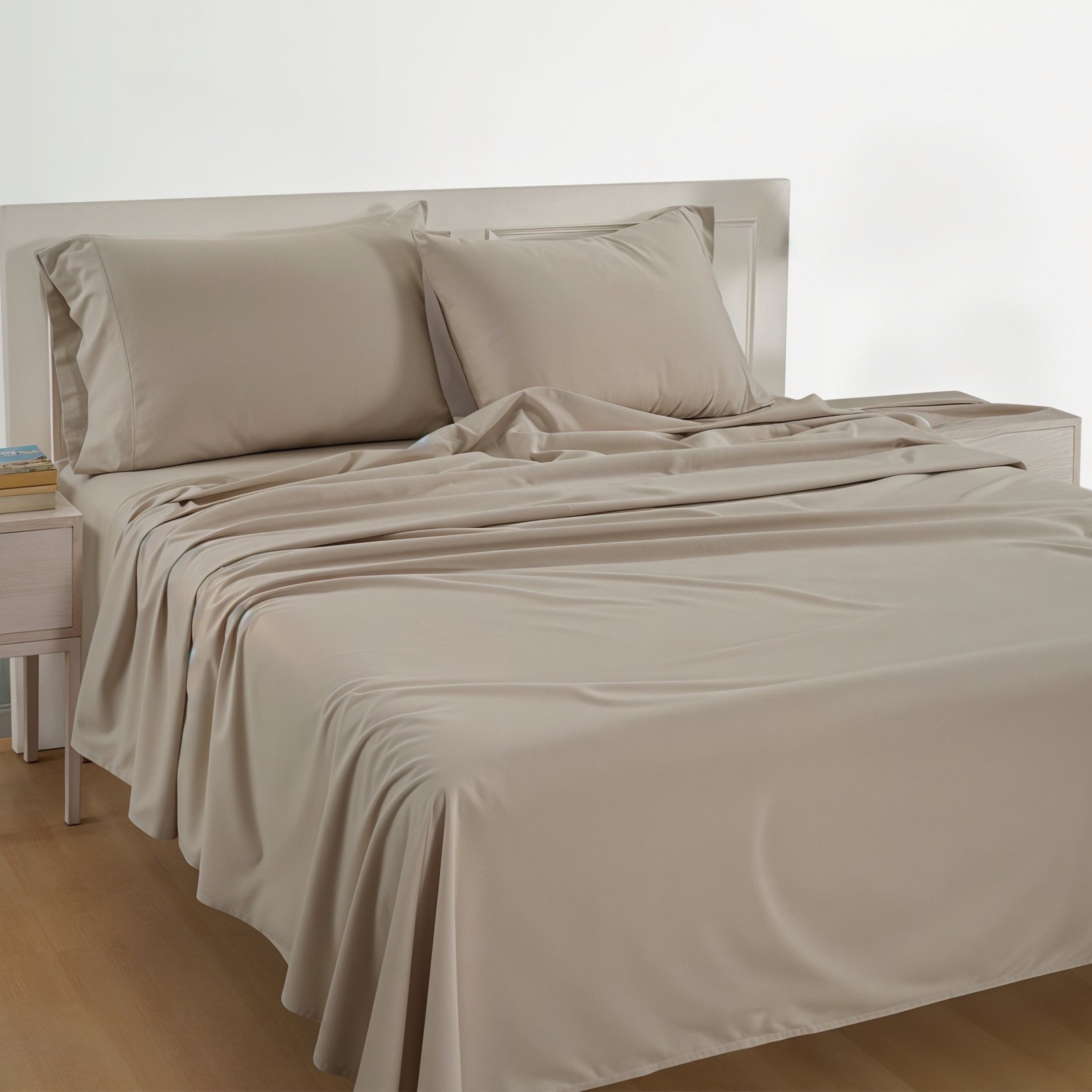 Ultra-Soft 100% Cotton Sheets Set – 4 Piece Cal King Bed Sheet, Soft & Comfy All Season Breathable Percale Weave, 15” Snug Fit D... - Luxury Bed Sheet Set with Deep Pockets Detail